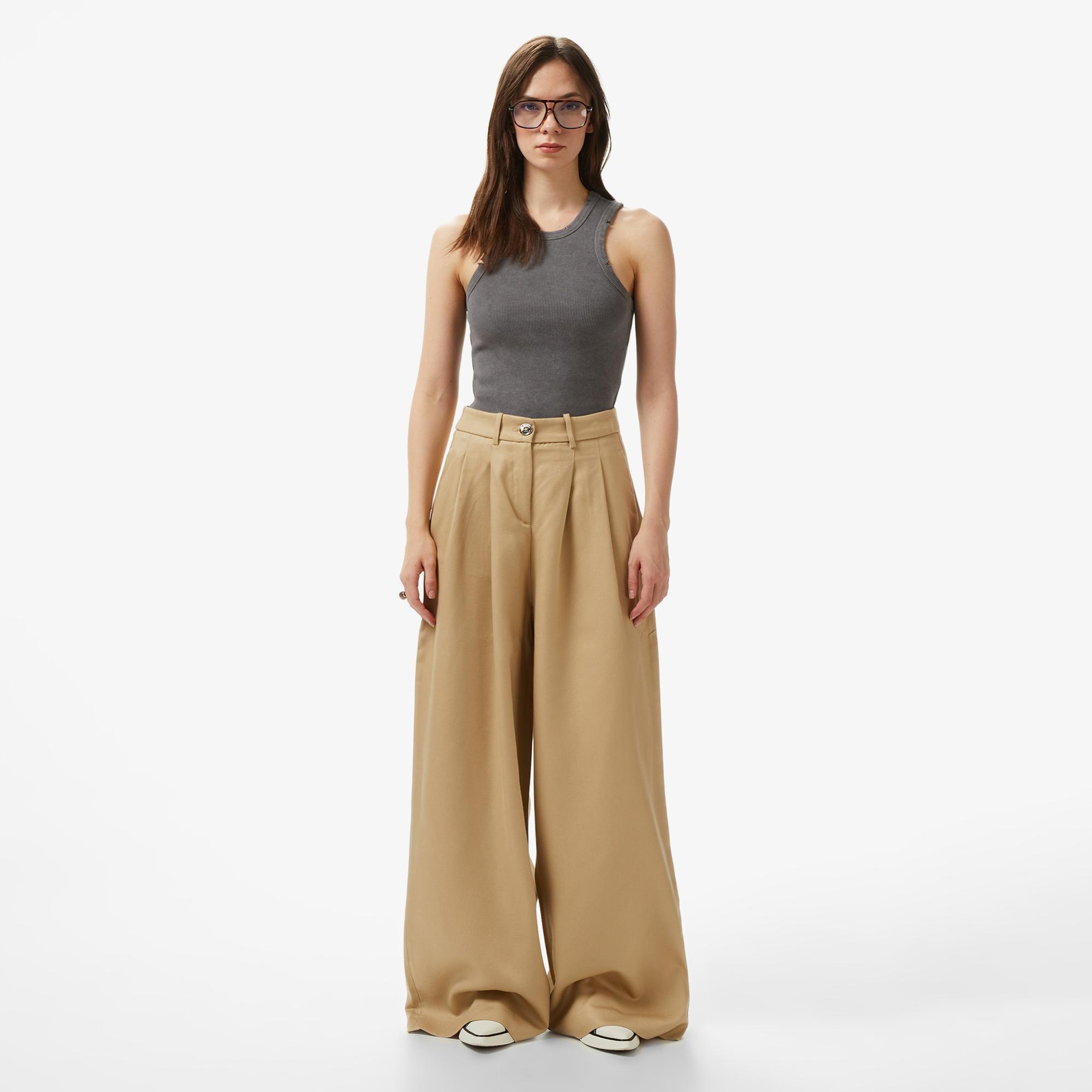 Les Benjamins Regular Fit Kadın Bej Pantolon