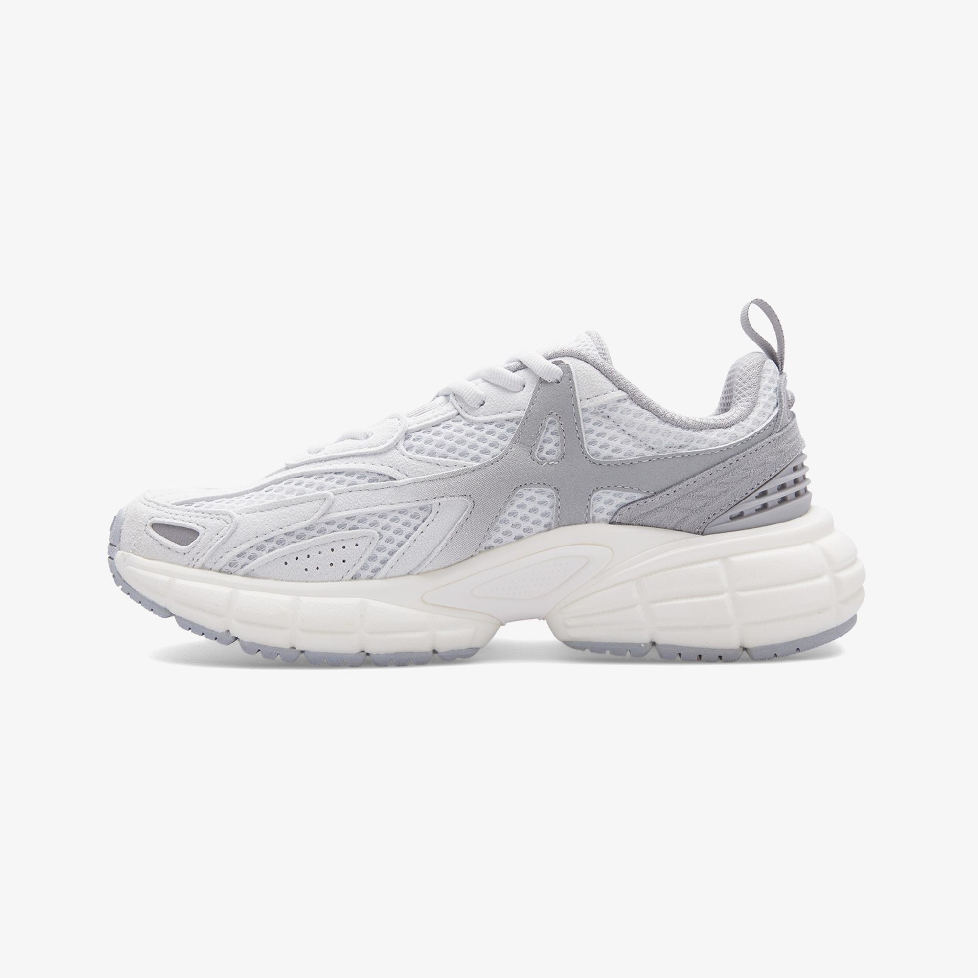 Anta Alphadawn Kadın Gri Spor Ayakkabı