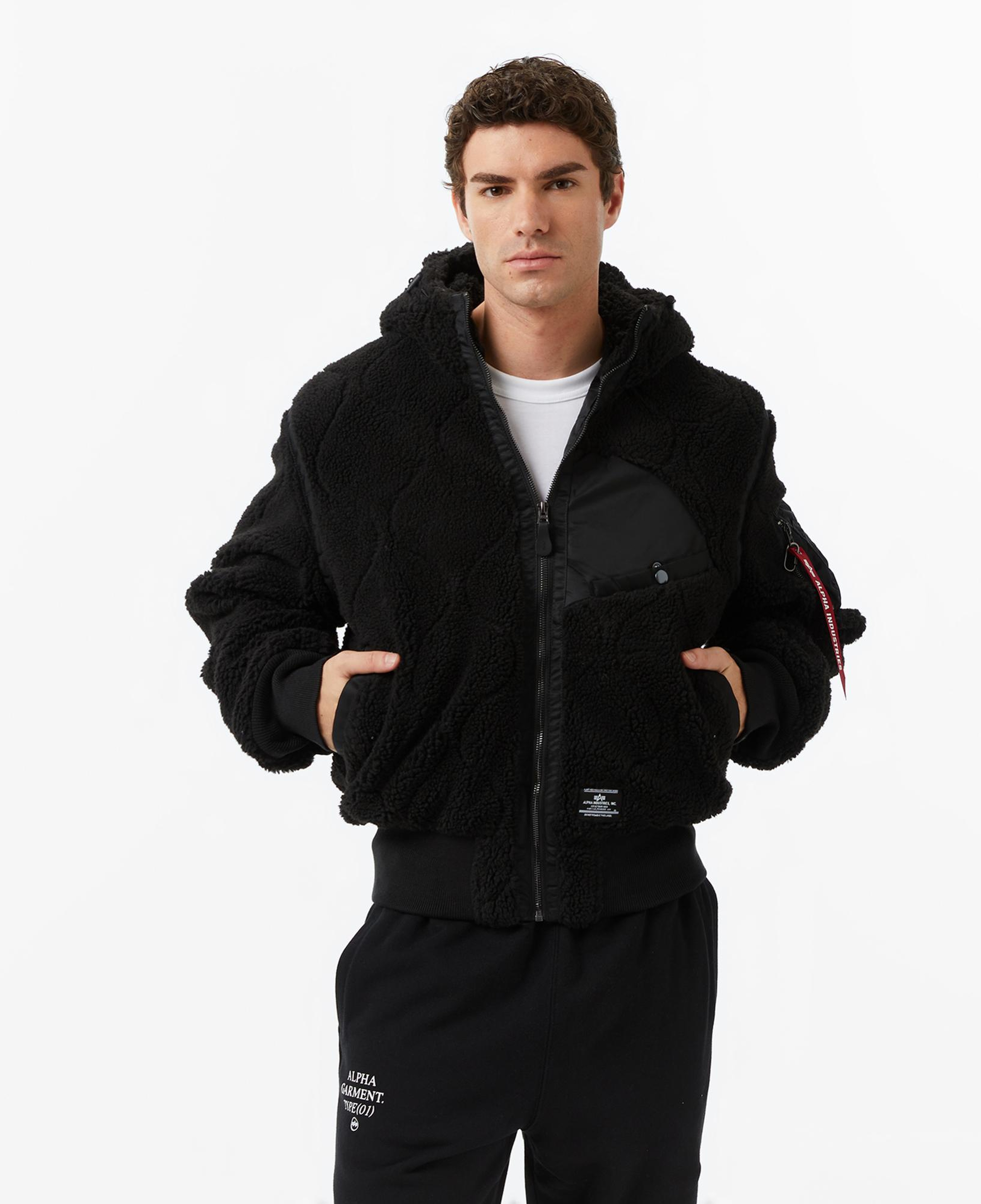 Alpha Industries Sherpa Onion-Quilted Erkek Siyah Mont