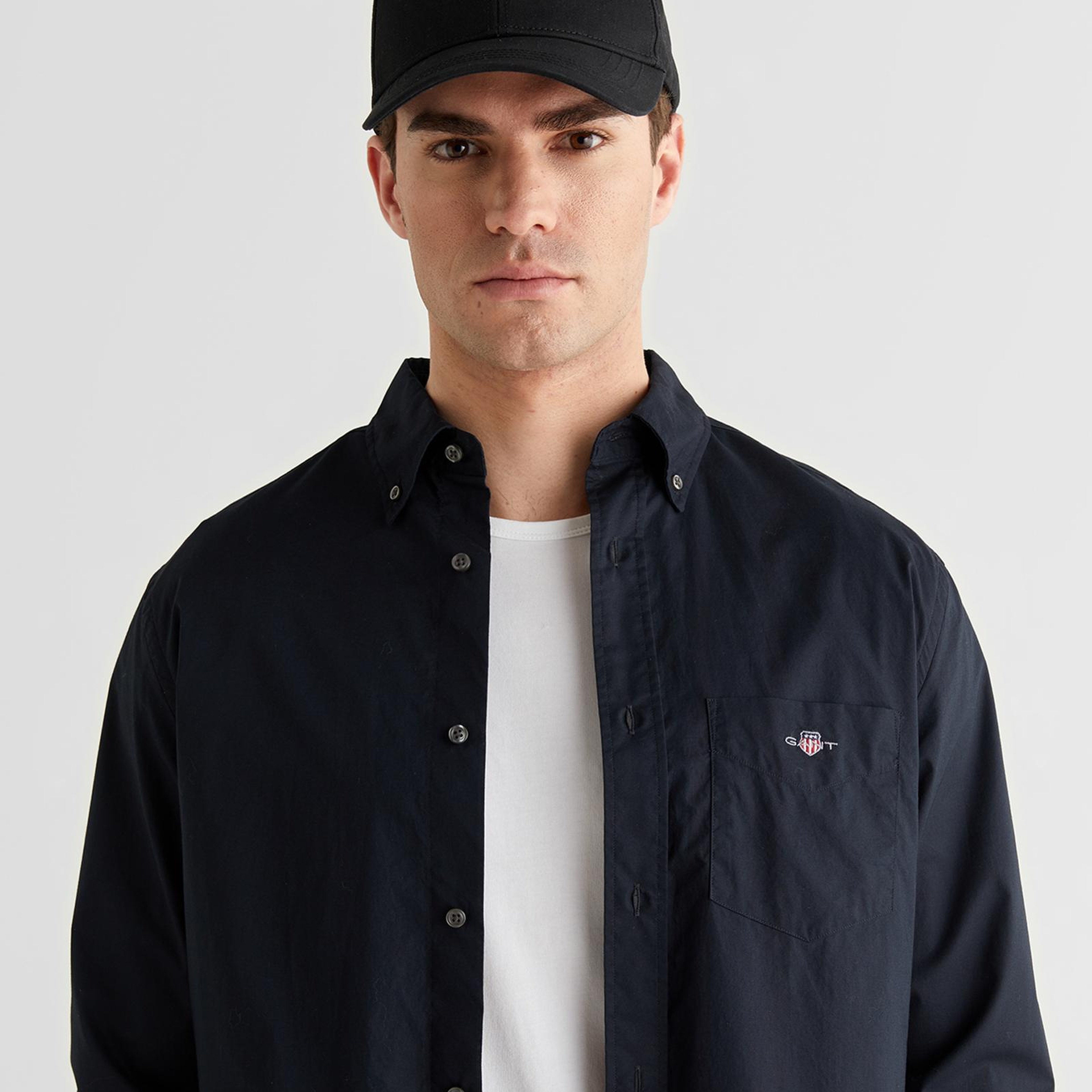 GANT Erkek Siyah Regular Fit Logolu Gömlek