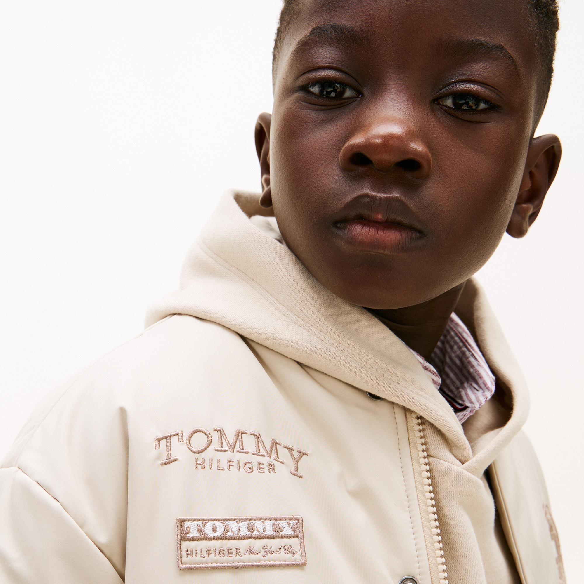 Tommy Hilfiger Padded Graphic Bomber Çocuk Bej Ceket