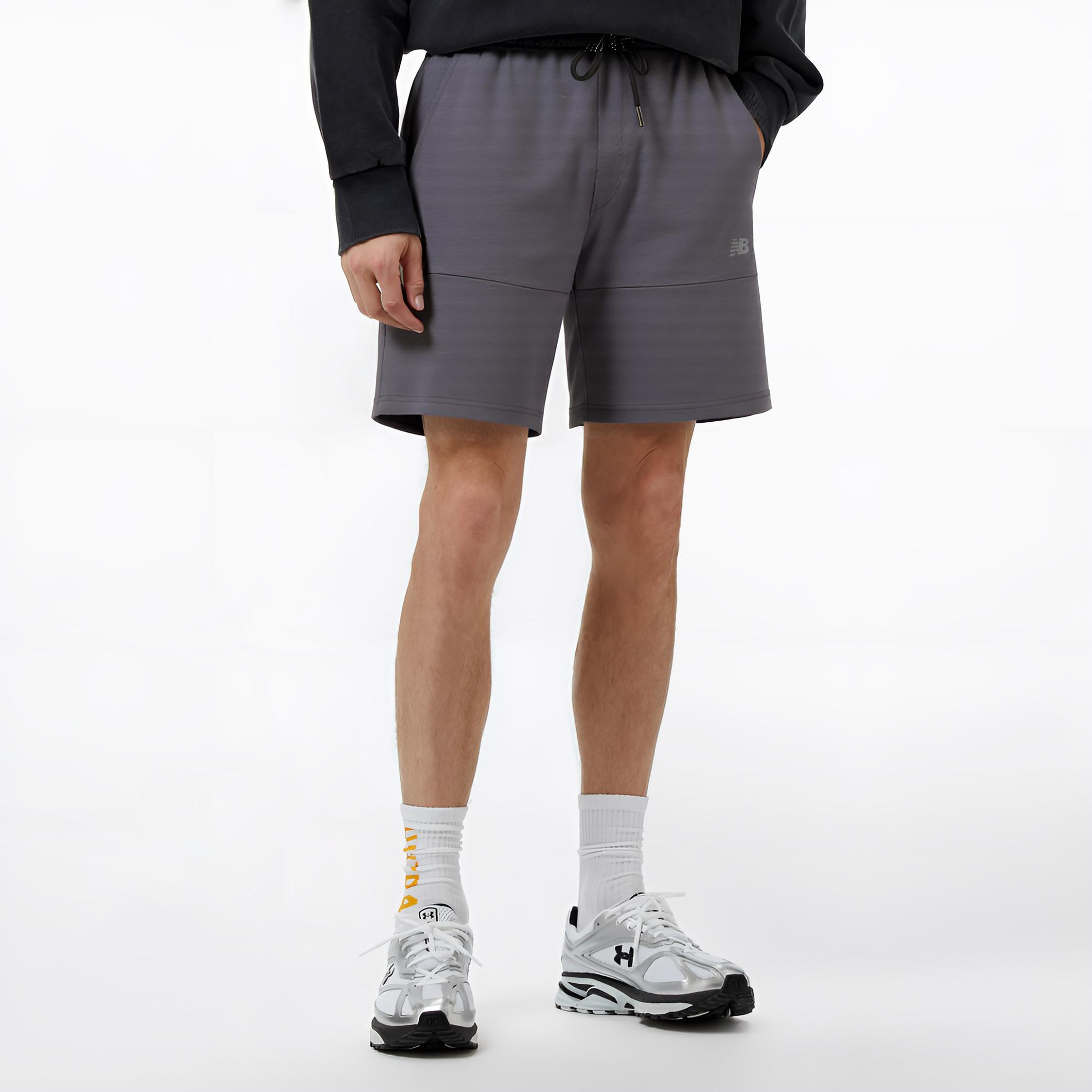 New Balance Lifestyle Erkek Gri Şort