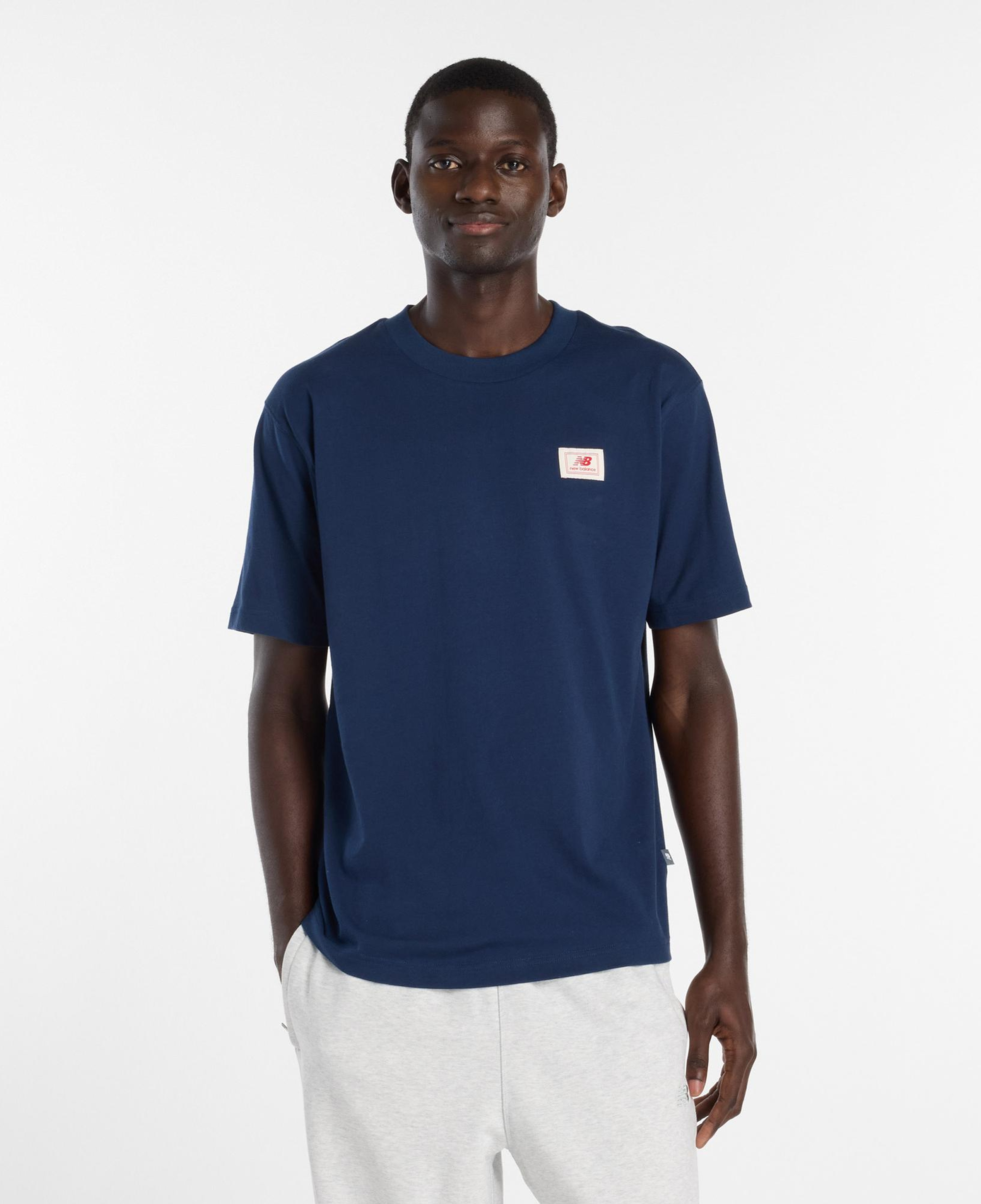 New Balance Woven Label Erkek Mavi T-Shirt