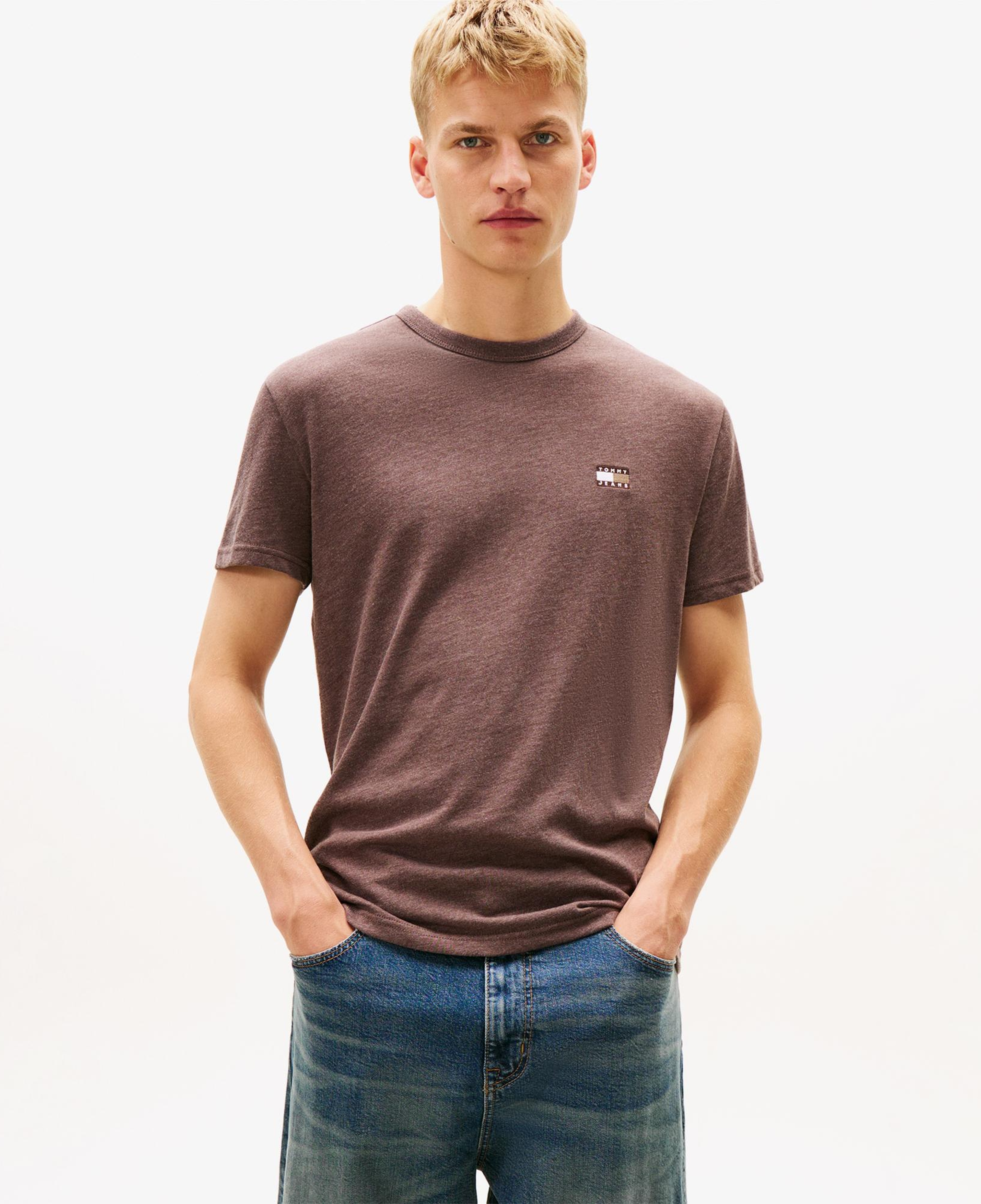 Tommy Hilfiger Jeans Reg Badge Erkek Kahverengi T-Shirt