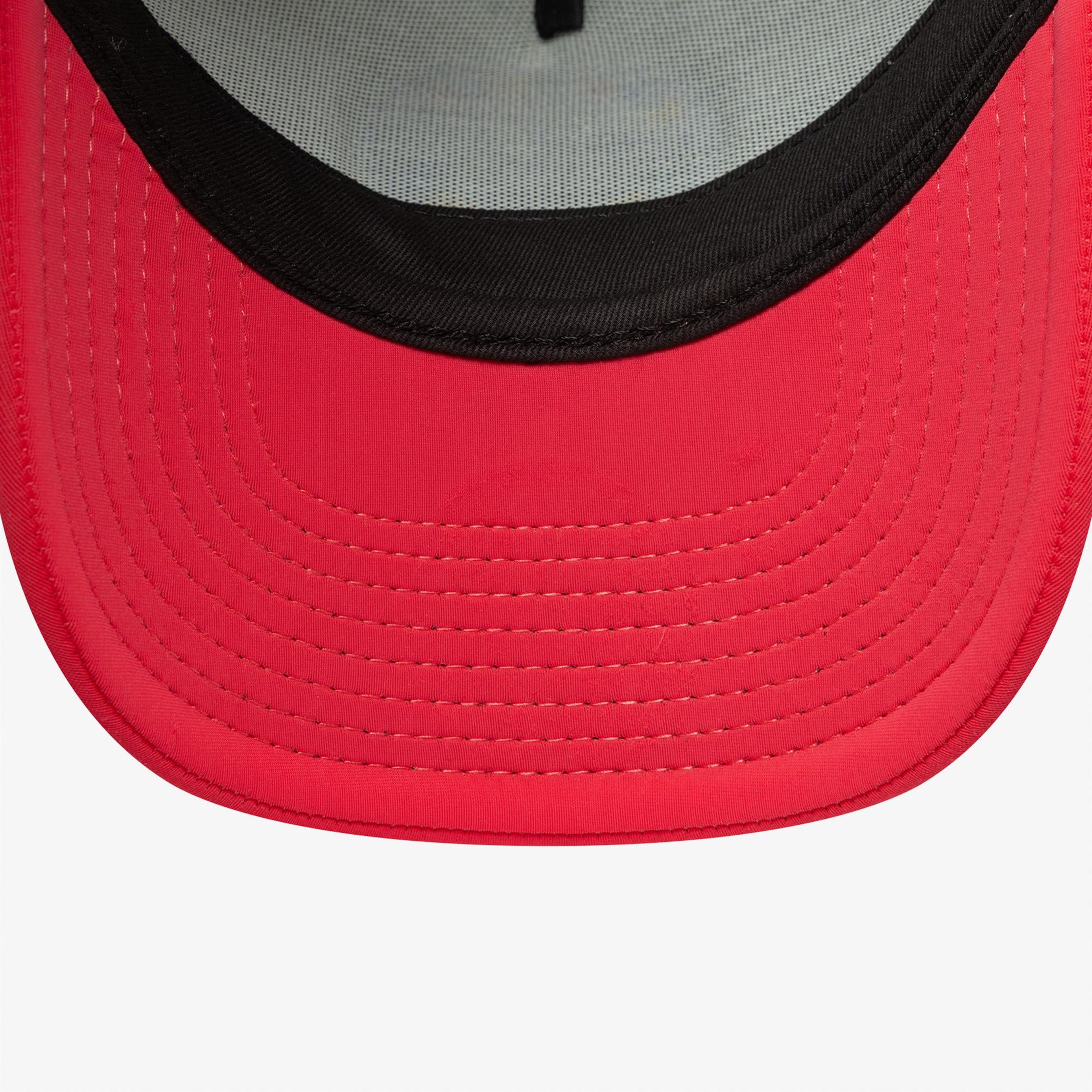 New Era Multi Patch Trucker Neyyan Çocuk Beyaz Şapka