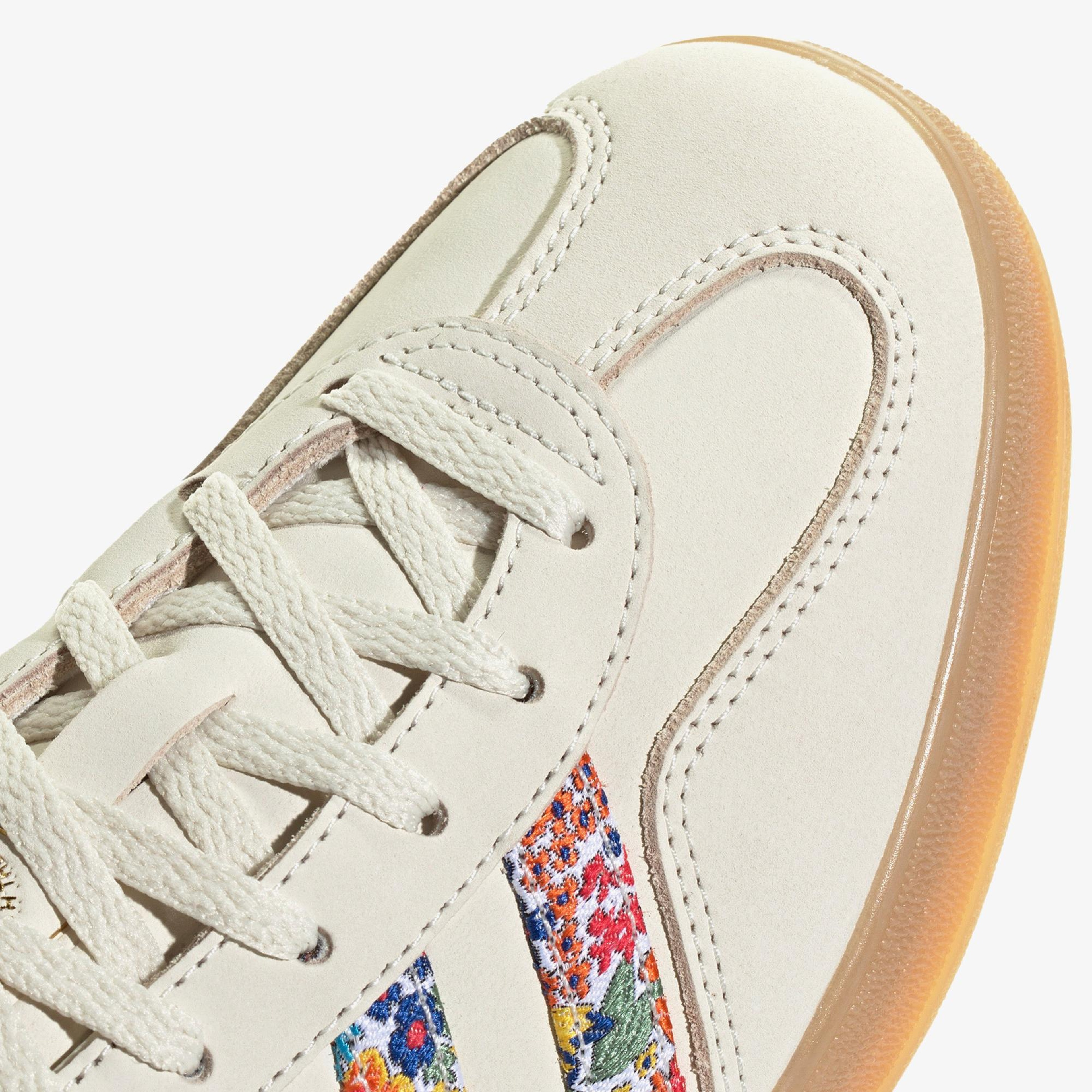 adidas Gazelle Indoor X Liberty London Unisex Krem Spor Ayakkabı