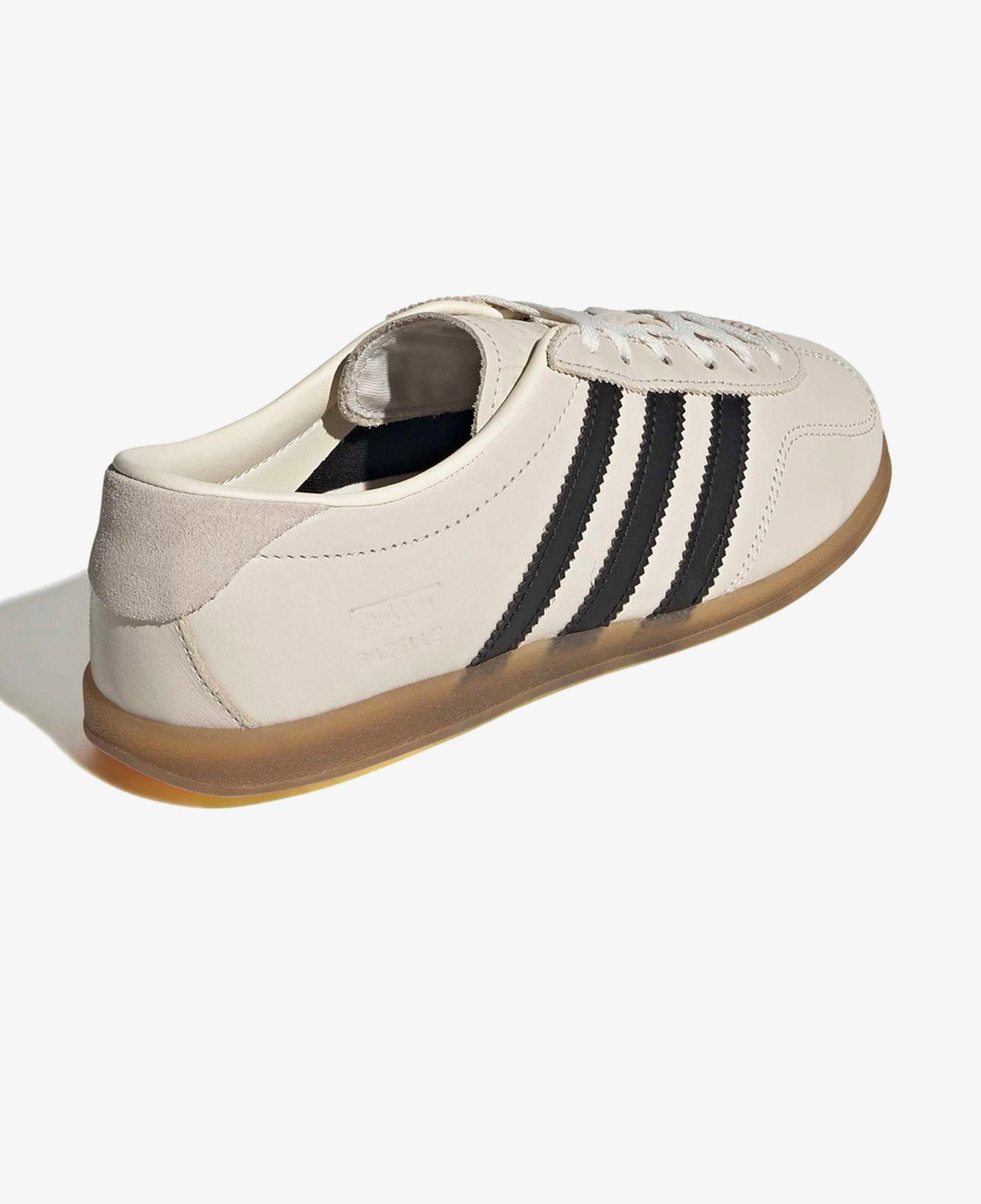 adidas Gazelle Lo Pro Kadın Beyaz Spor Ayakkabı