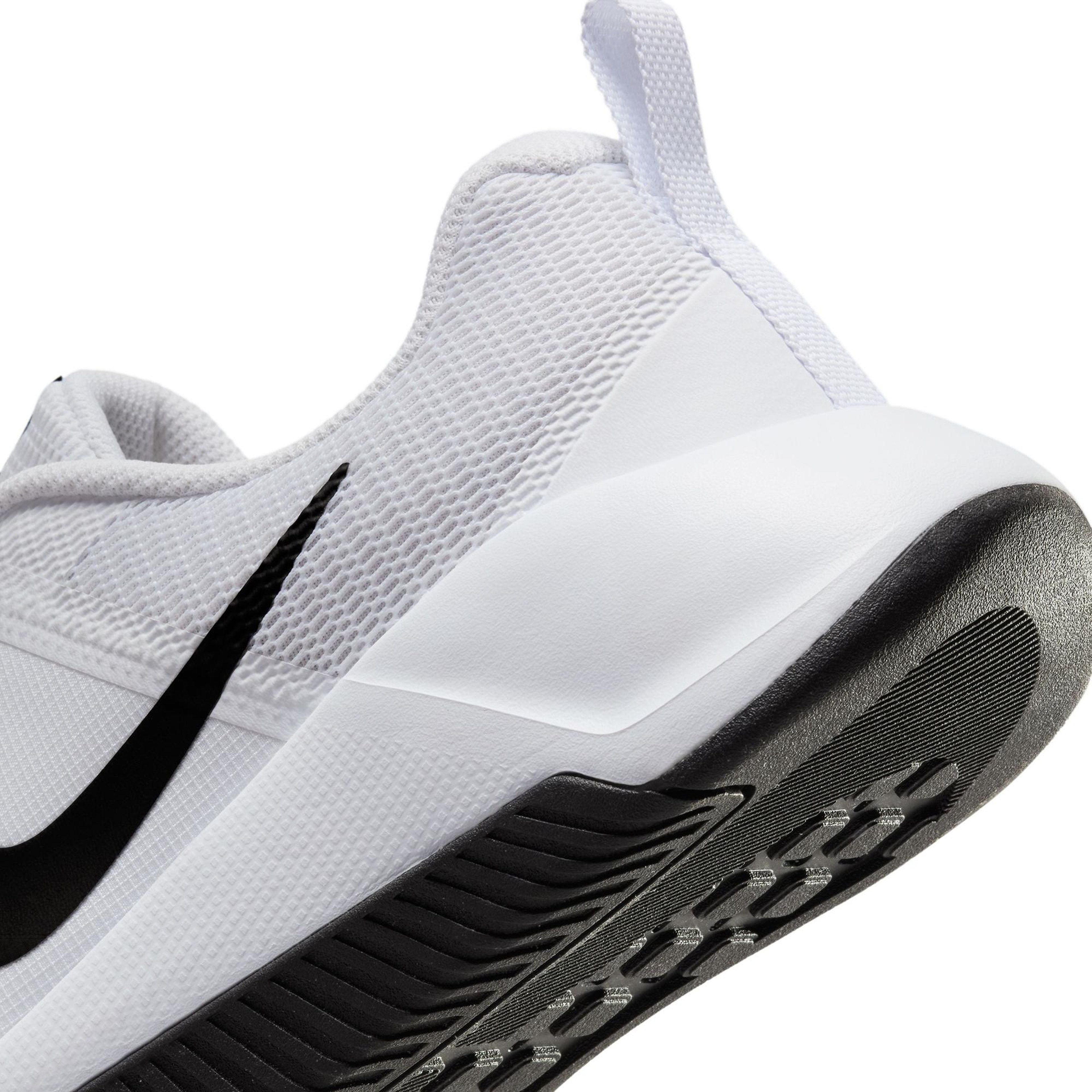 Nike MC Trainer 3 Erkek Beyaz Spor Ayakkabı