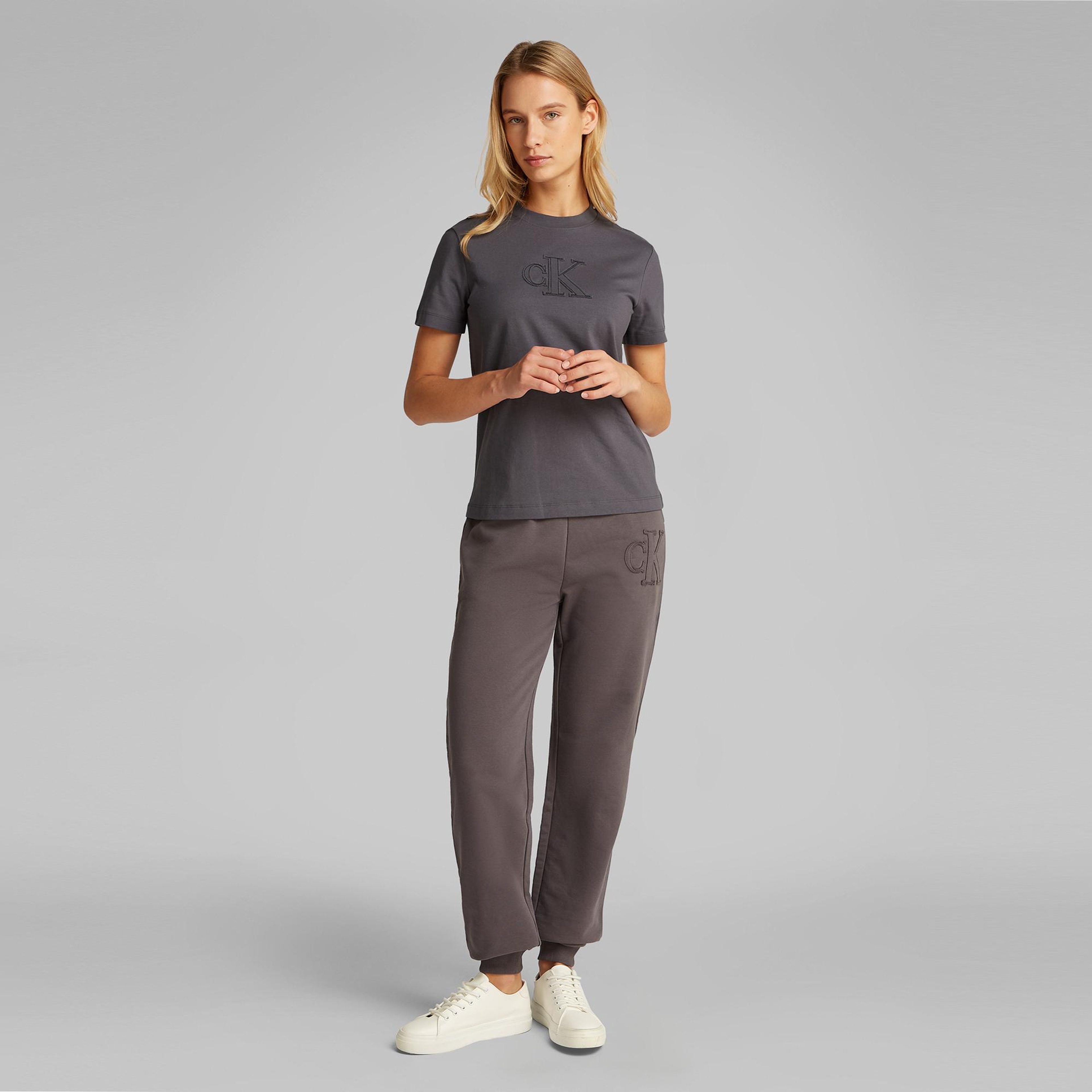 Calvin Klein Regular Kadın Gri T-Shirt