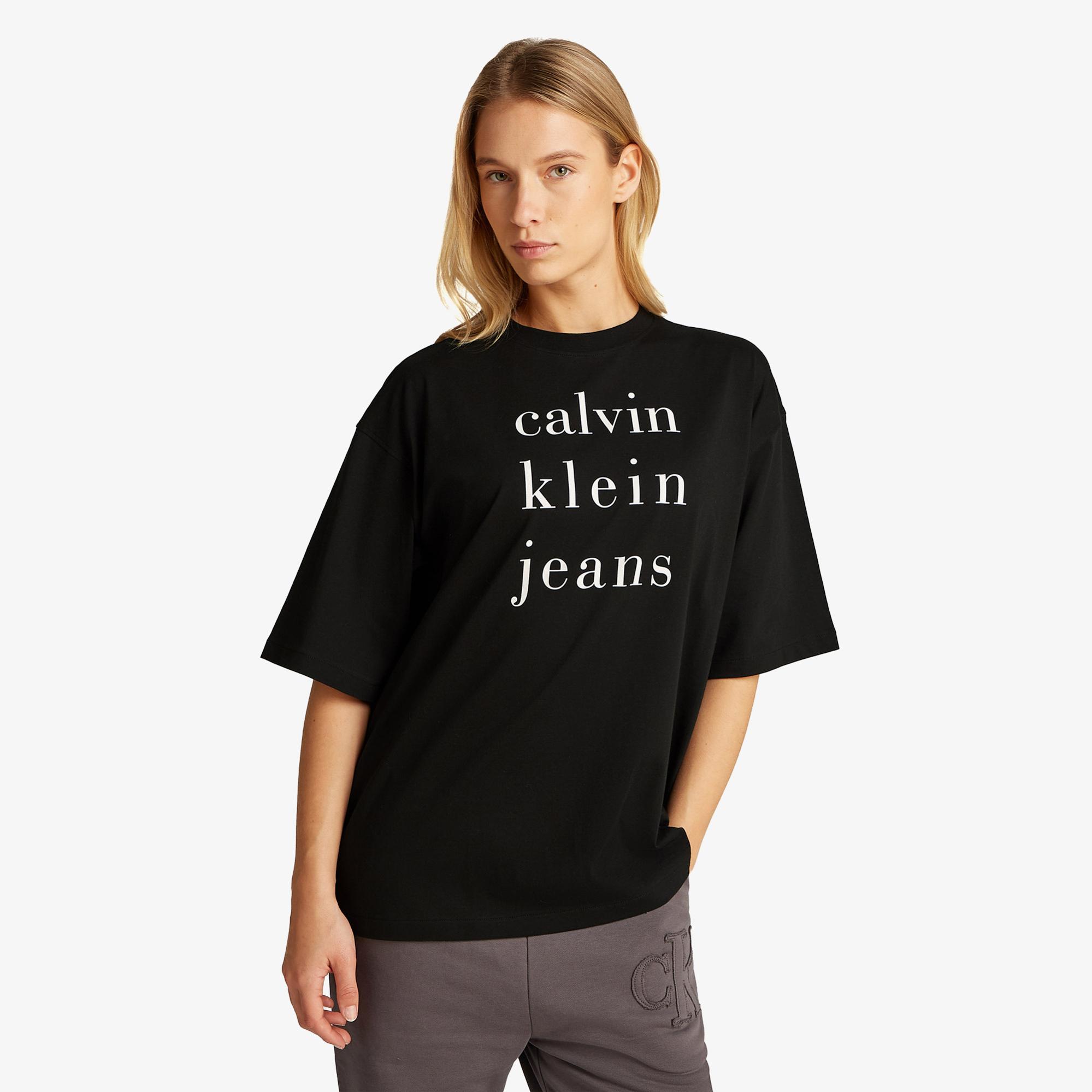 Calvin Klein Logo Kadın Siyah T-Shirt