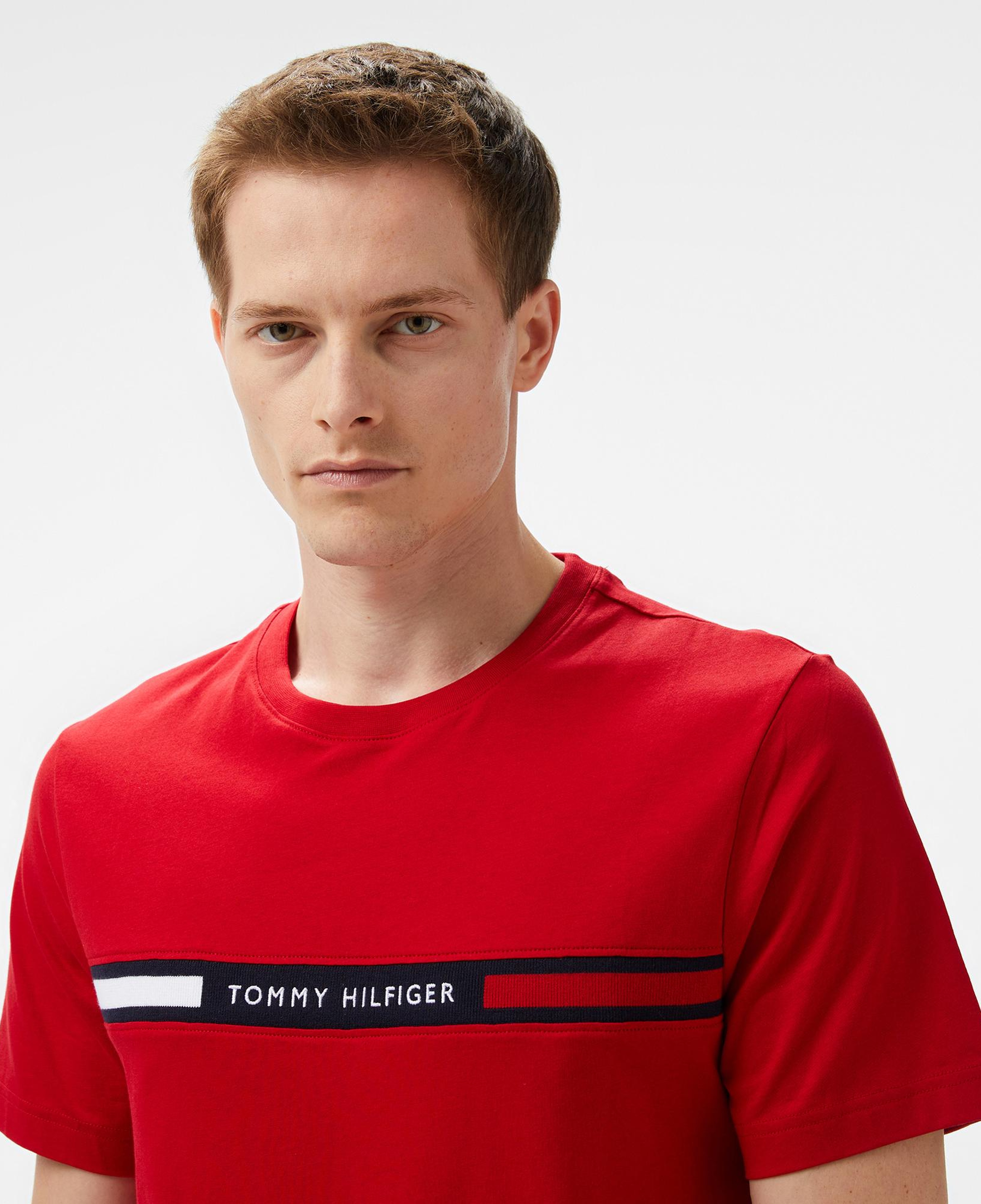 Tommy Hilfiger Brand Love Erkek Kırmızı T-Shirt