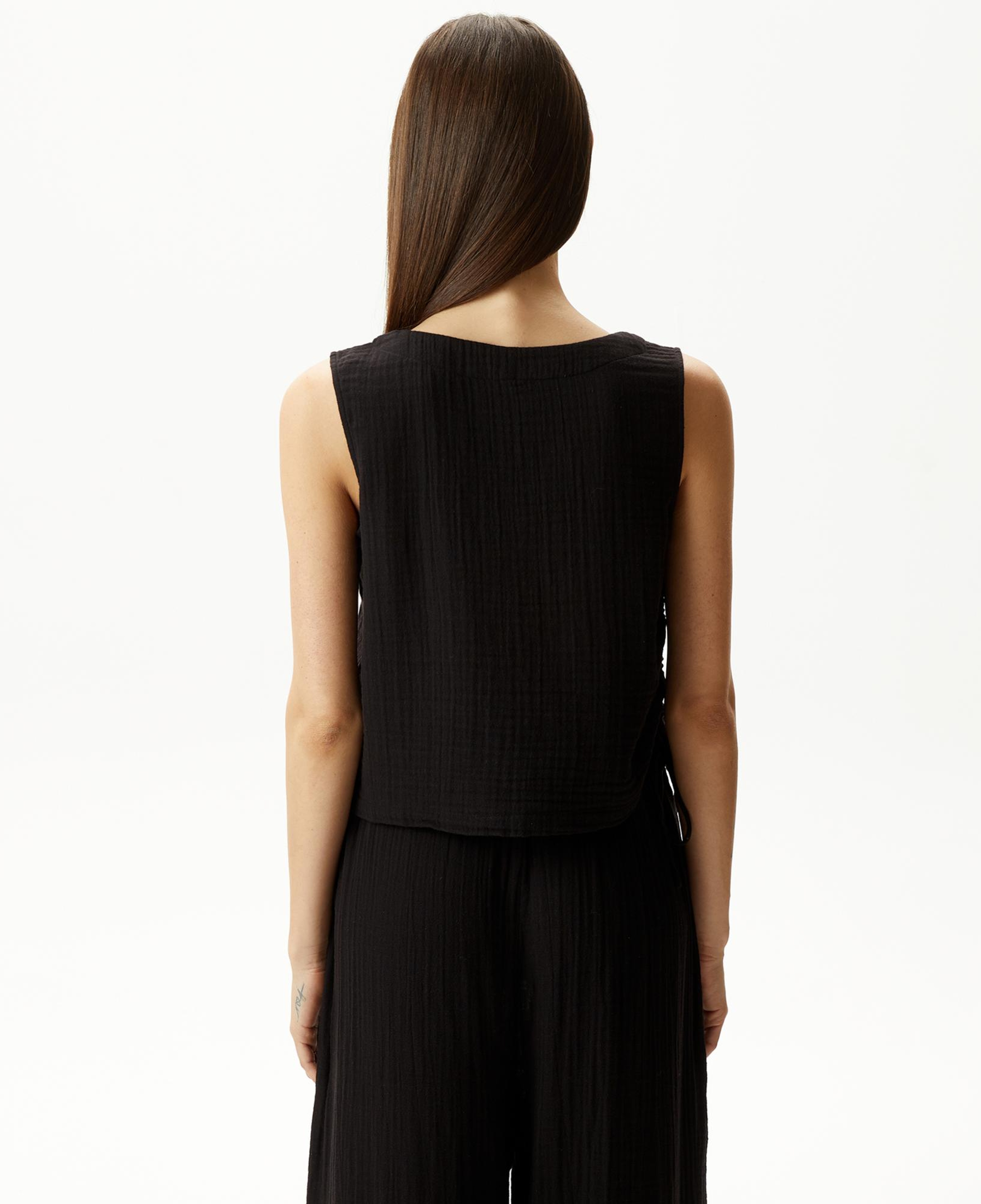 Nautica Kadın Siyah Kolsuz Bluz