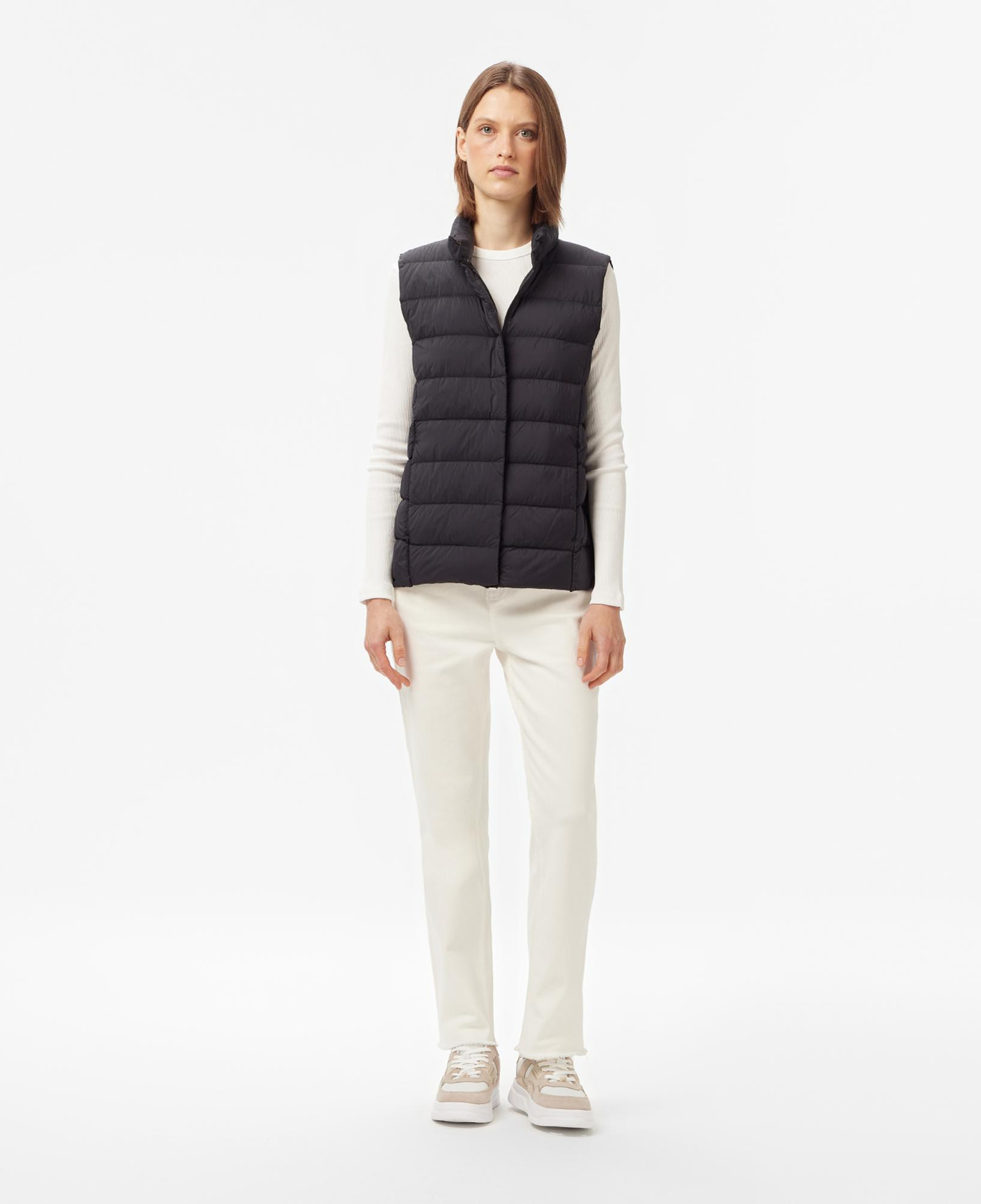 Nautica Kadın Siyah Su İtici Özellikli Yelek