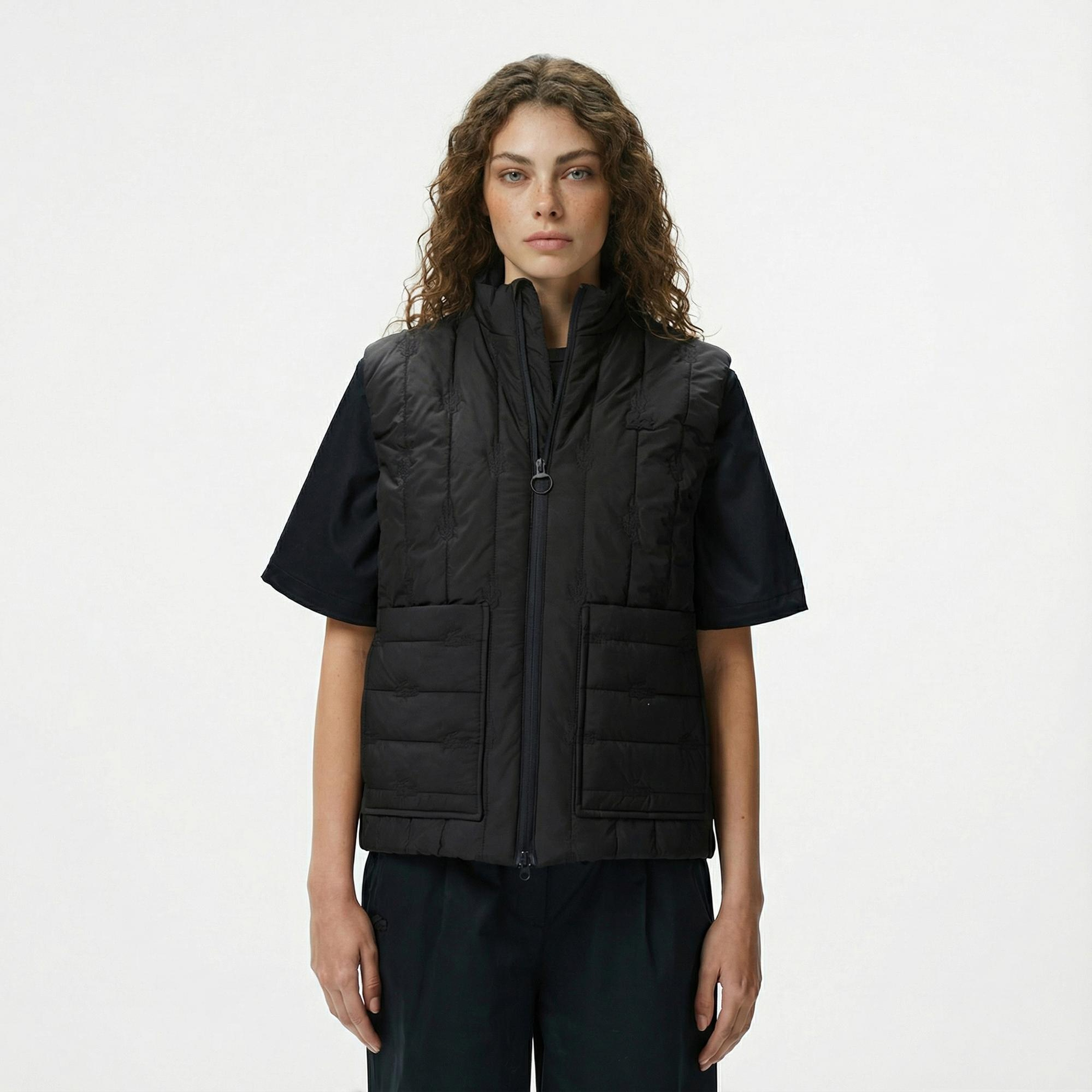 Lacoste Kadın Regular Fit Dik Yaka Kapitone Siyah Yelek