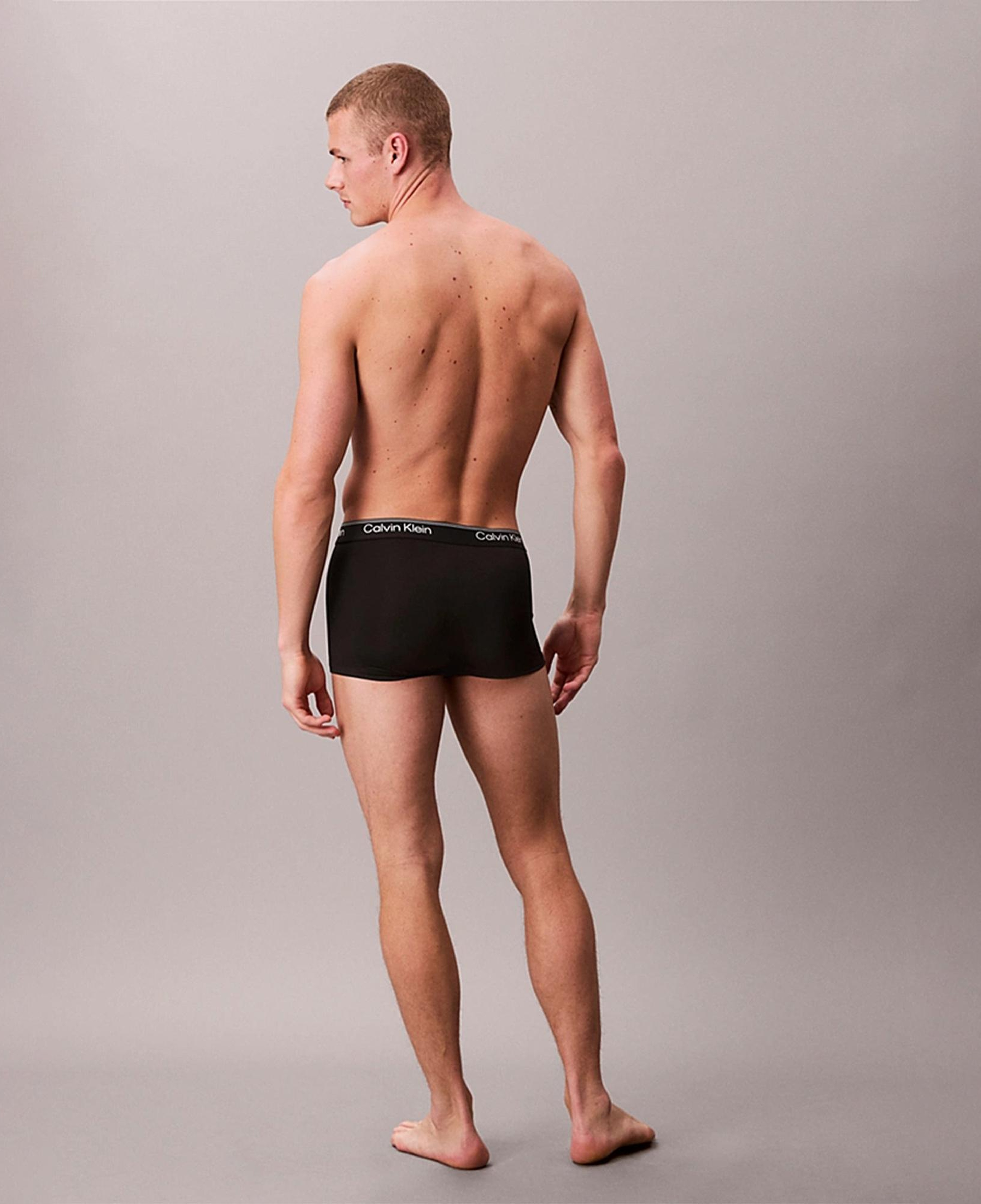 Calvin Klein Low Rise 3'lü Erkek Siyah Boxer