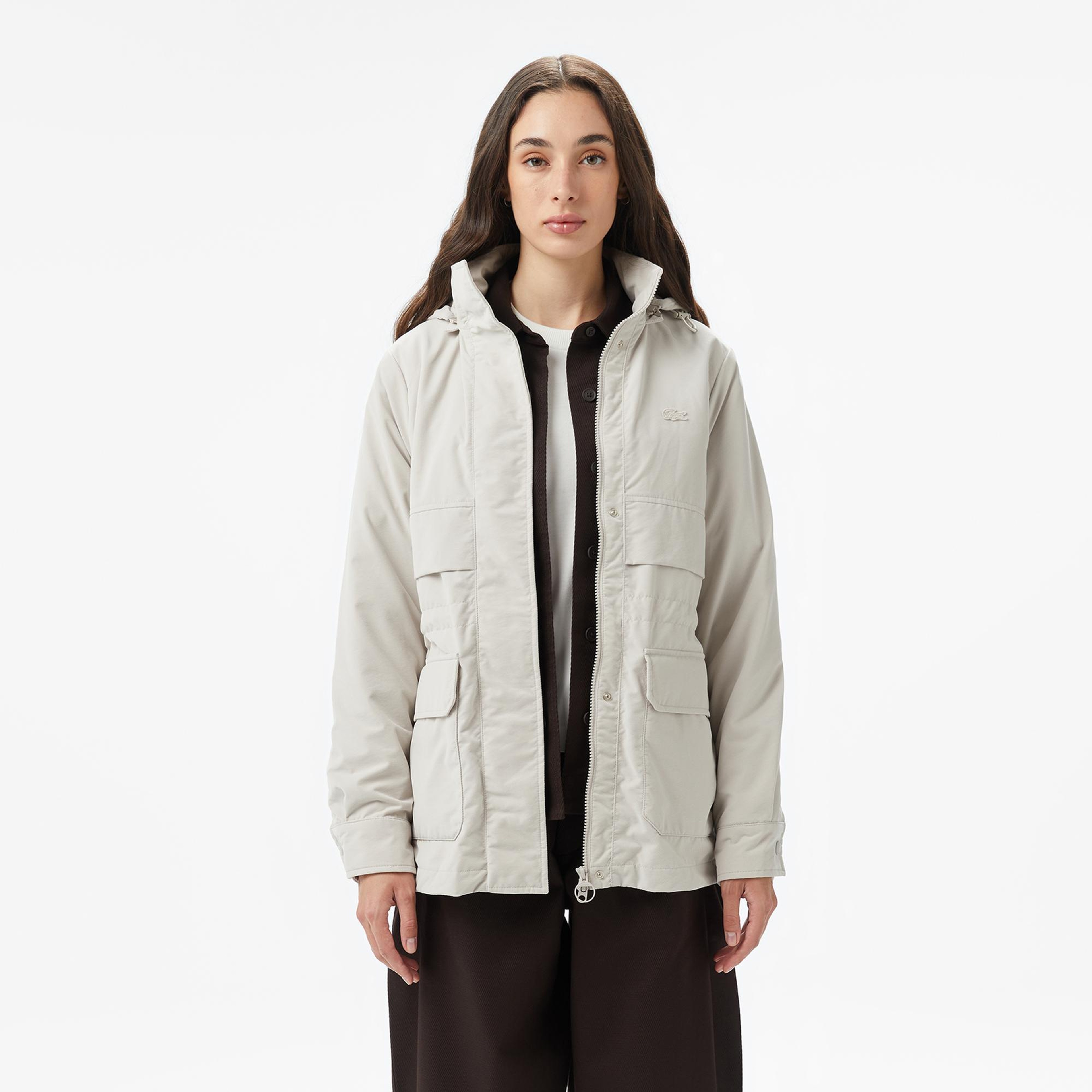 Lacoste Kadın Kapüşonlu Beyaz Mont
