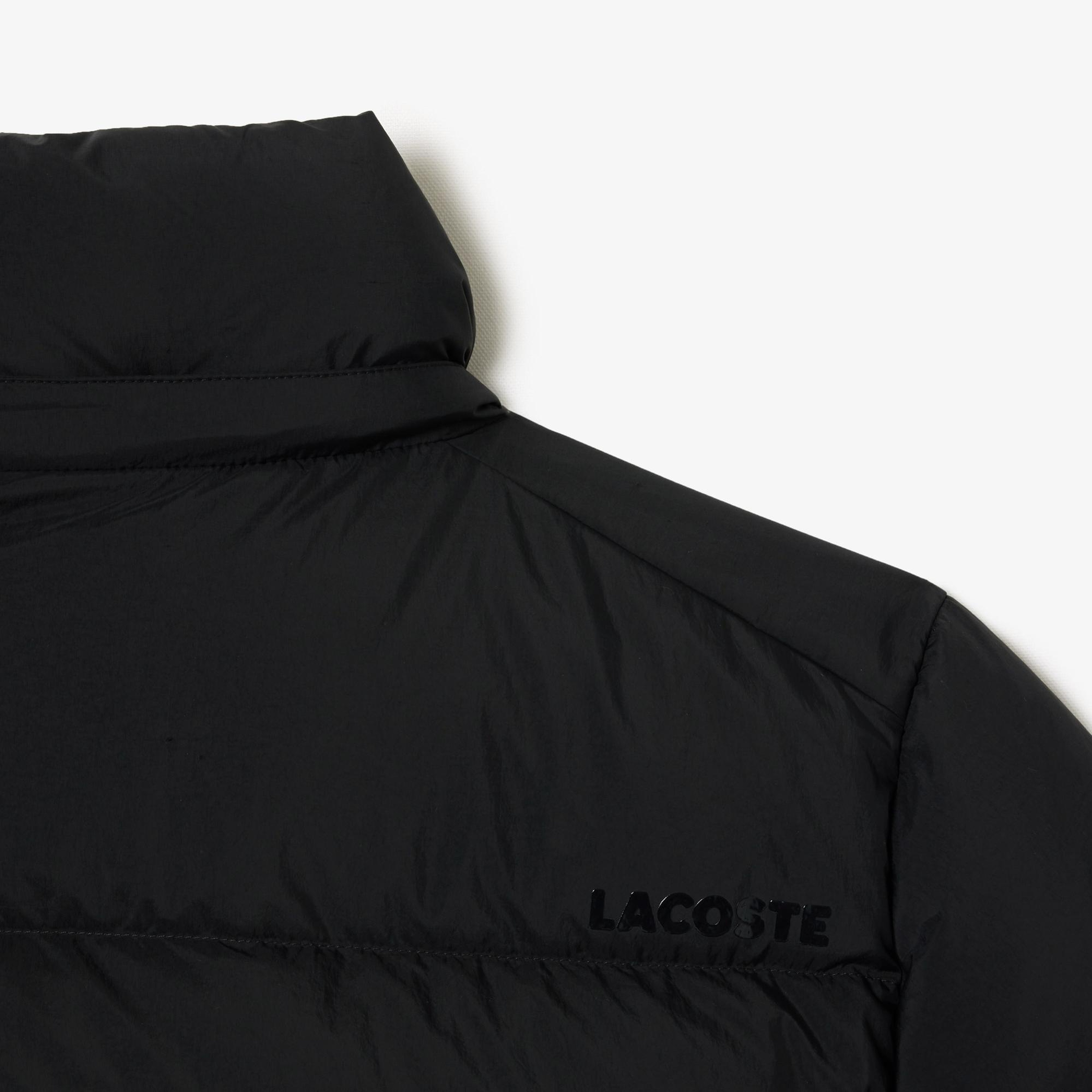 Lacoste Kadın Relaxed Fit Kapüşonlu Siyah Şişme Mont