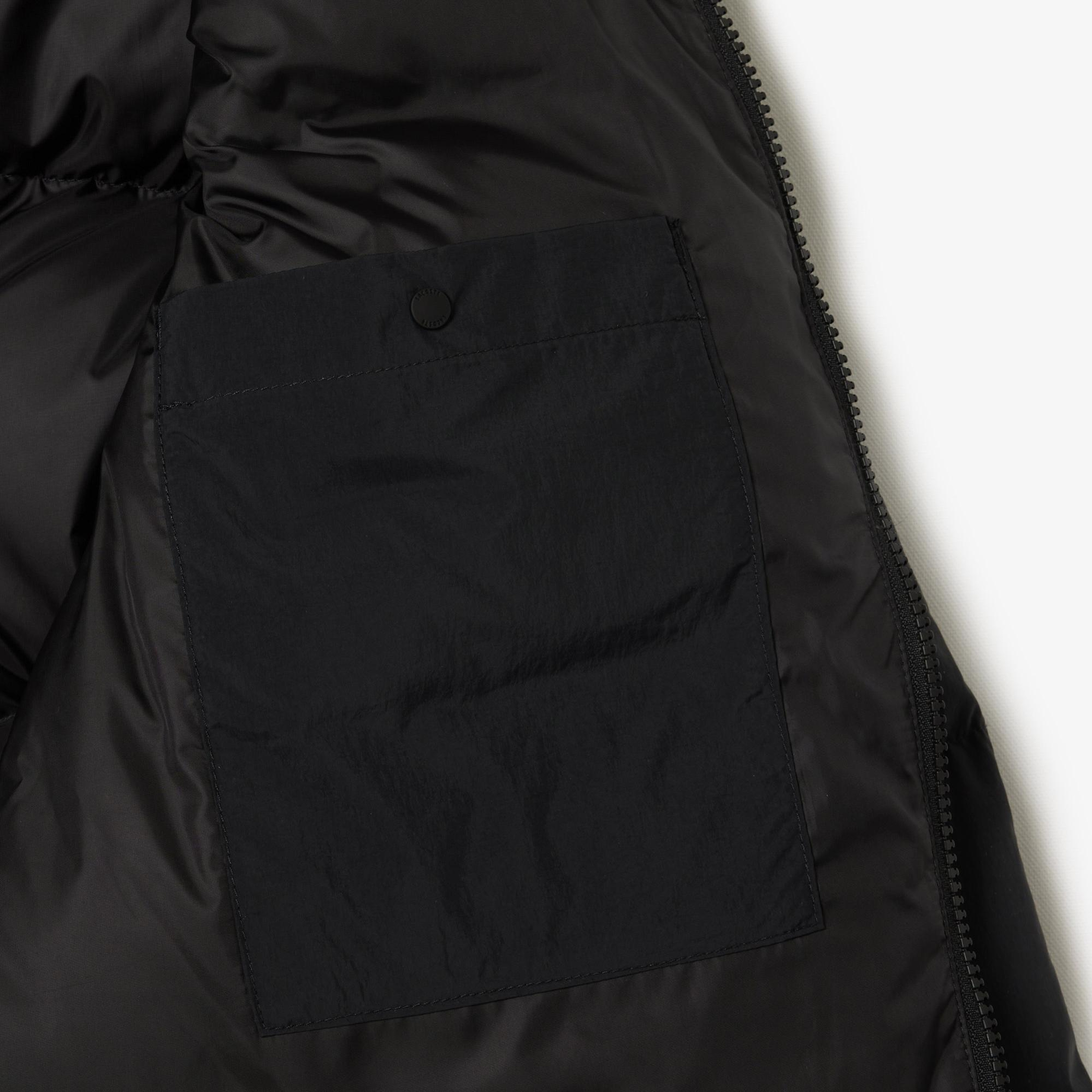 Lacoste Kadın Relaxed Fit Kapüşonlu Siyah Şişme Mont