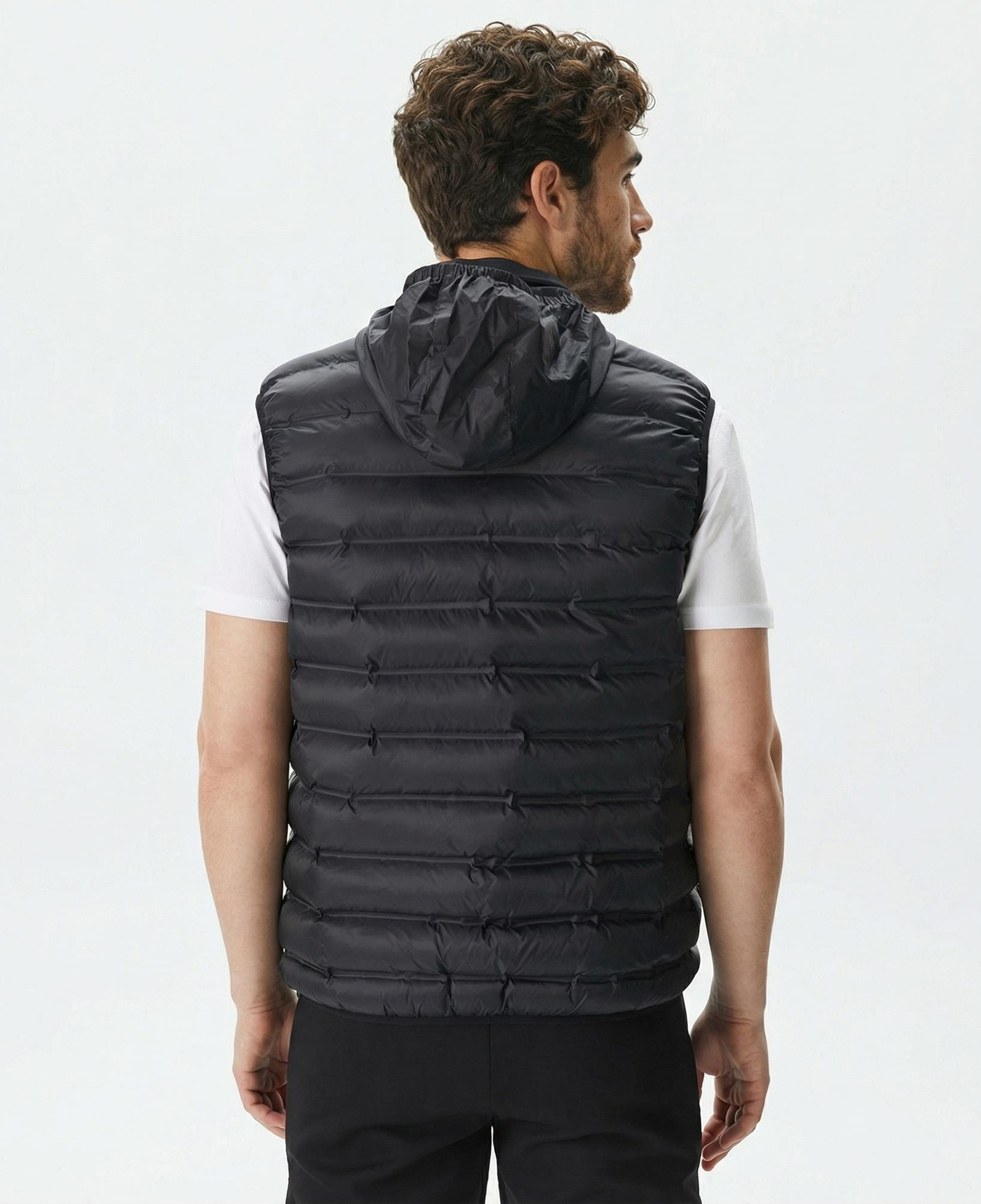 Lacoste Erkek Slim Fit Kapüşonlu Siyah Yelek