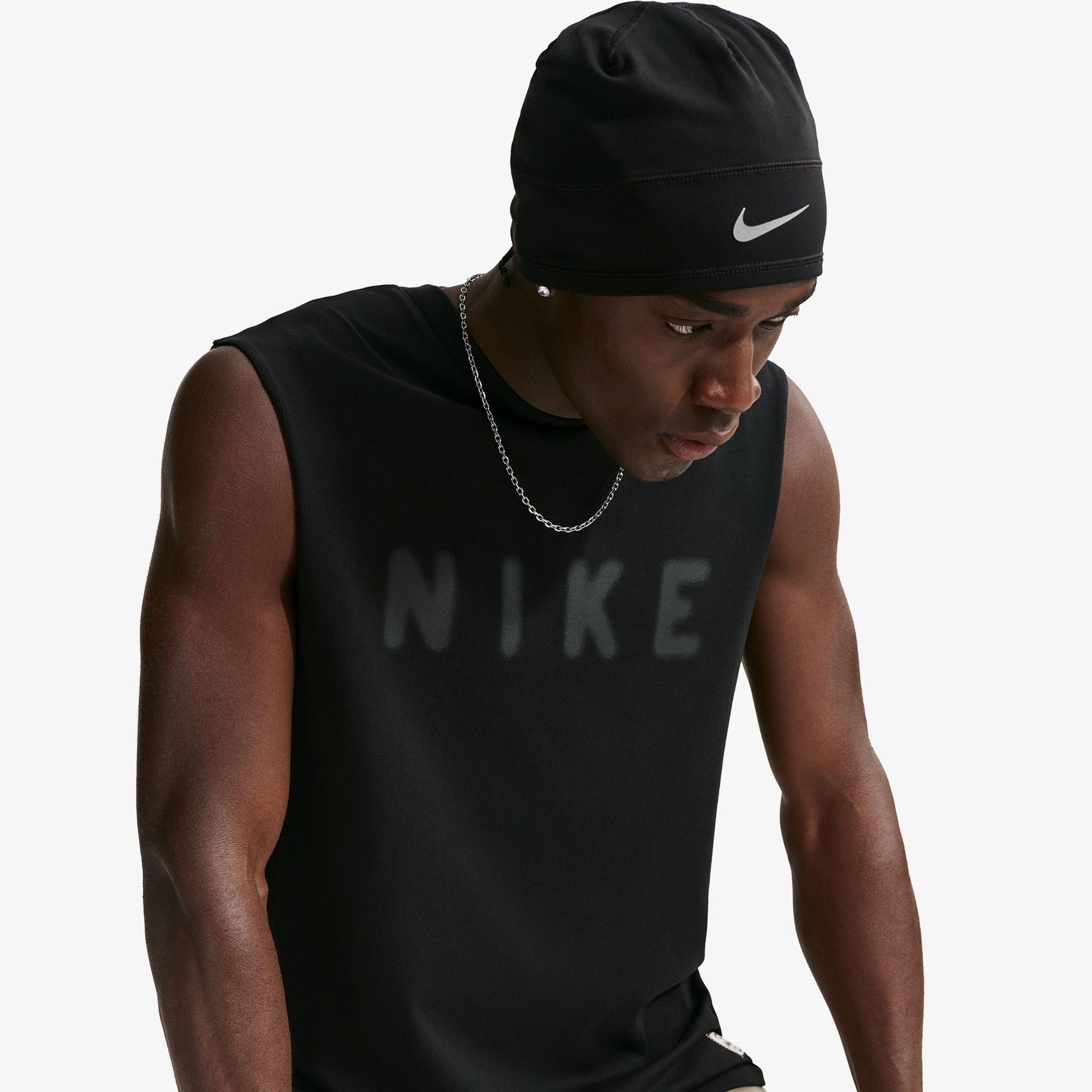 Nike Dri-Fit NAC Erkek Siyah Kolsuz T-Shirt
