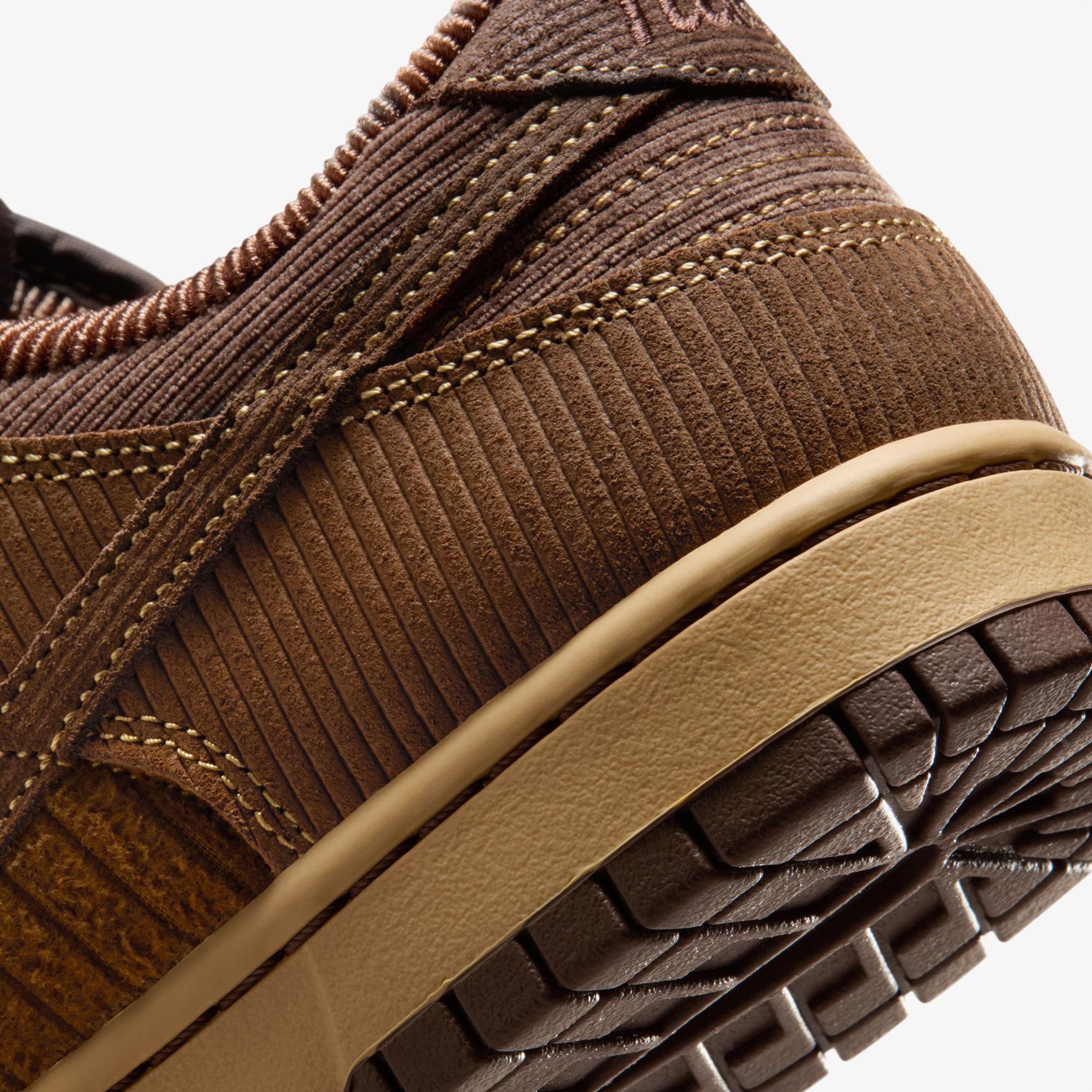 Nike Dunk Low Retro Premium Erkek Kahverengi Spor Ayakkabı