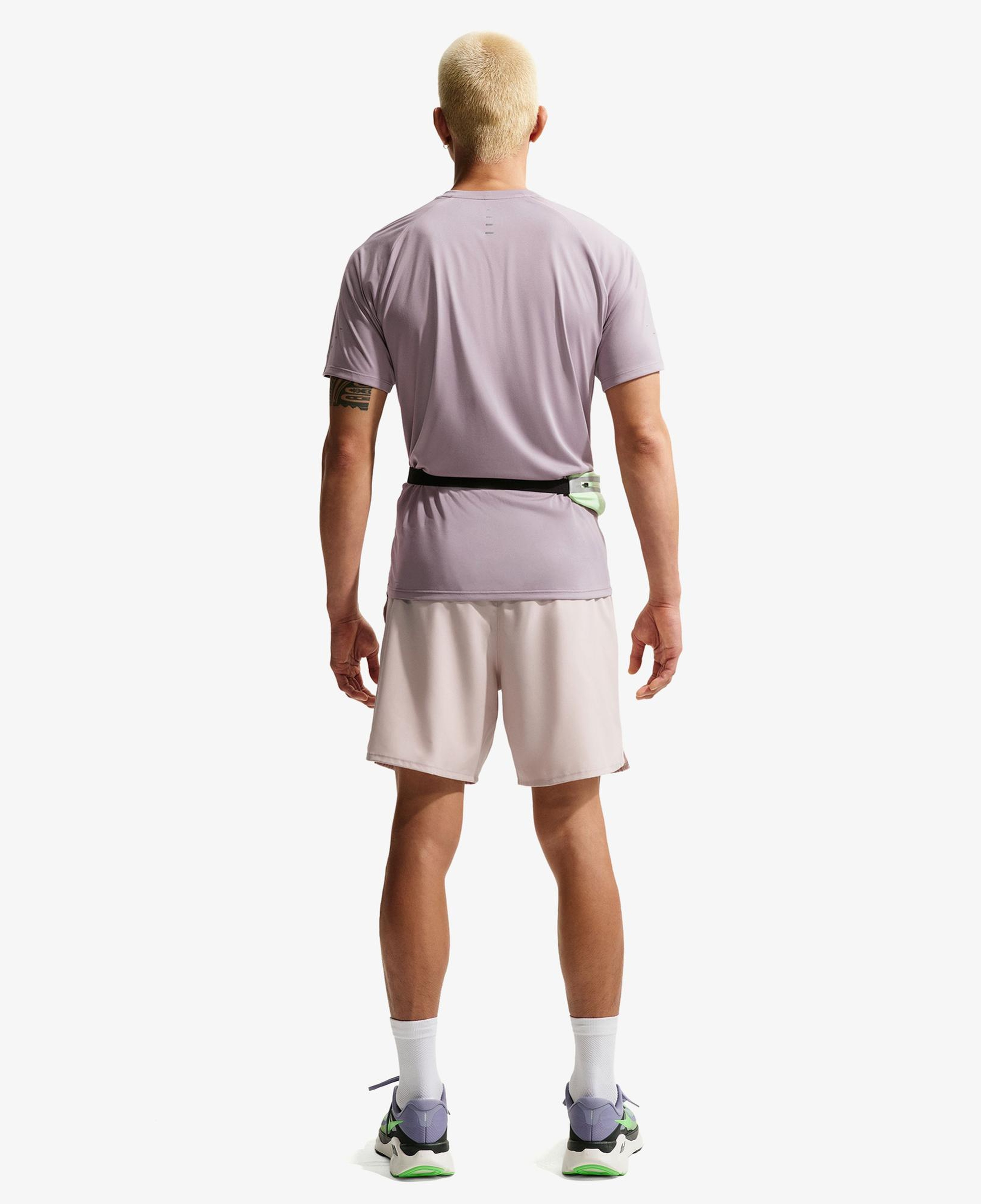 Nike Dri-Fit Stride Erkek Pembe T-Shirt