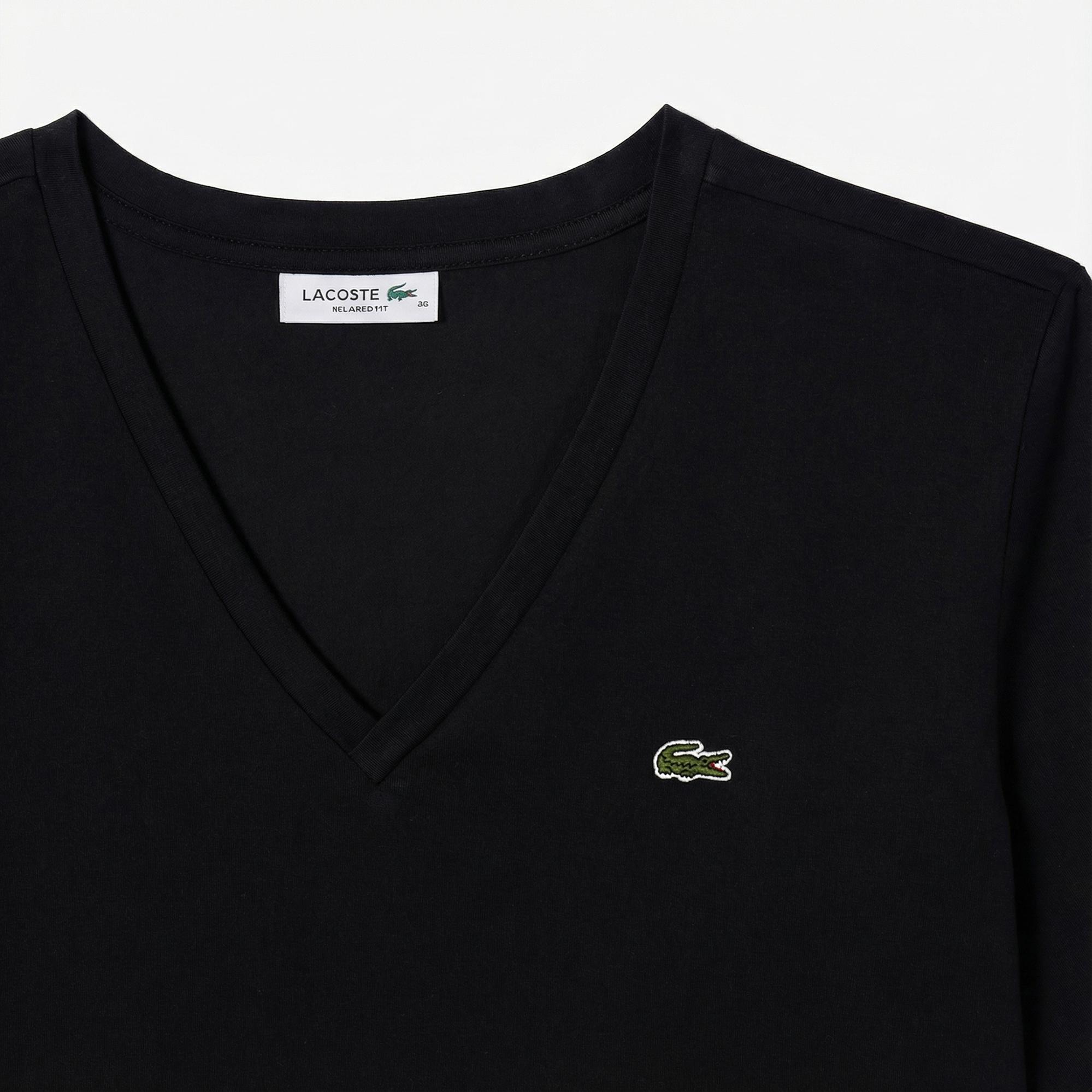 Lacoste Kadın Relaxed Fit V Yaka Siyah T-Shirt