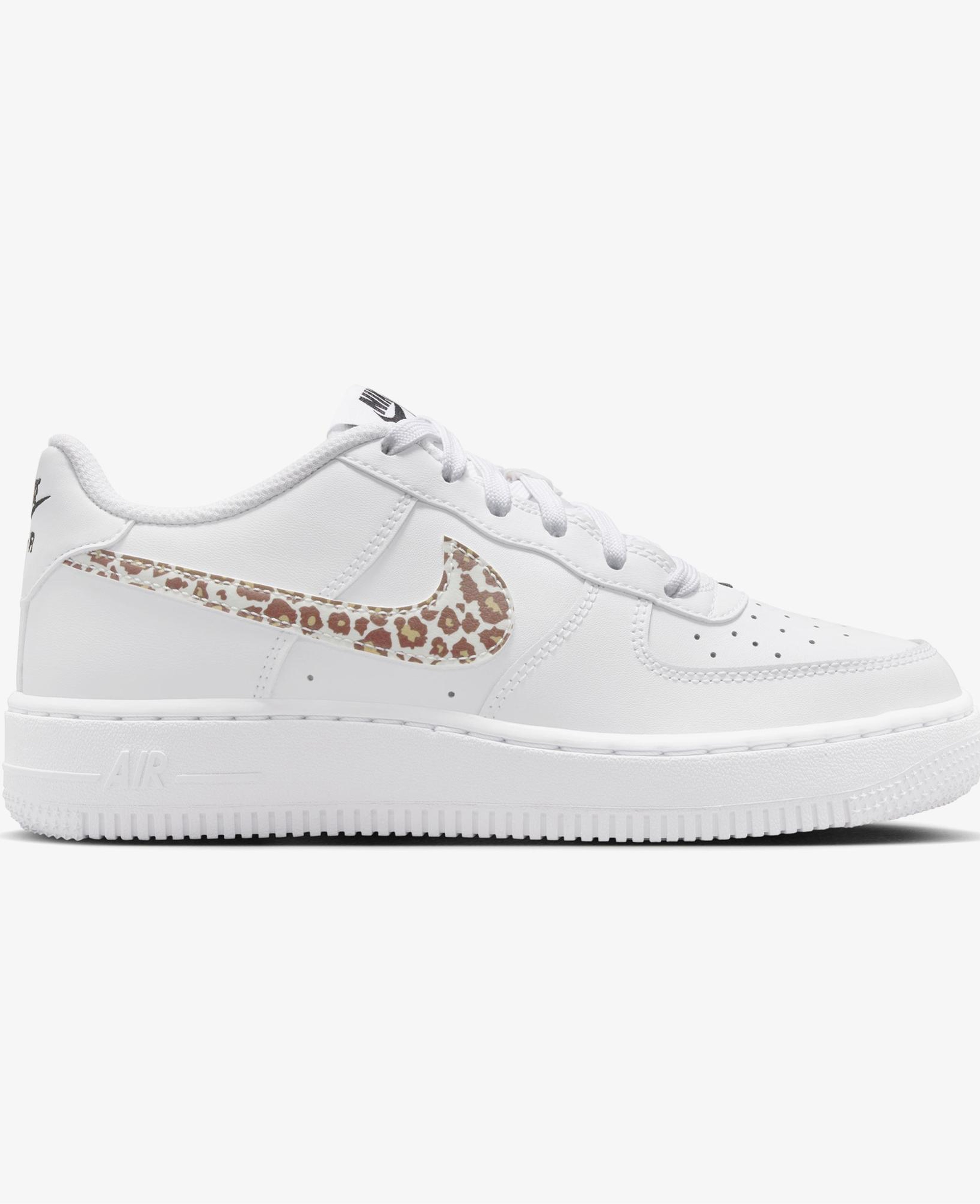 Nike Air Force 1 Low Beyaz Spor Ayakkabı