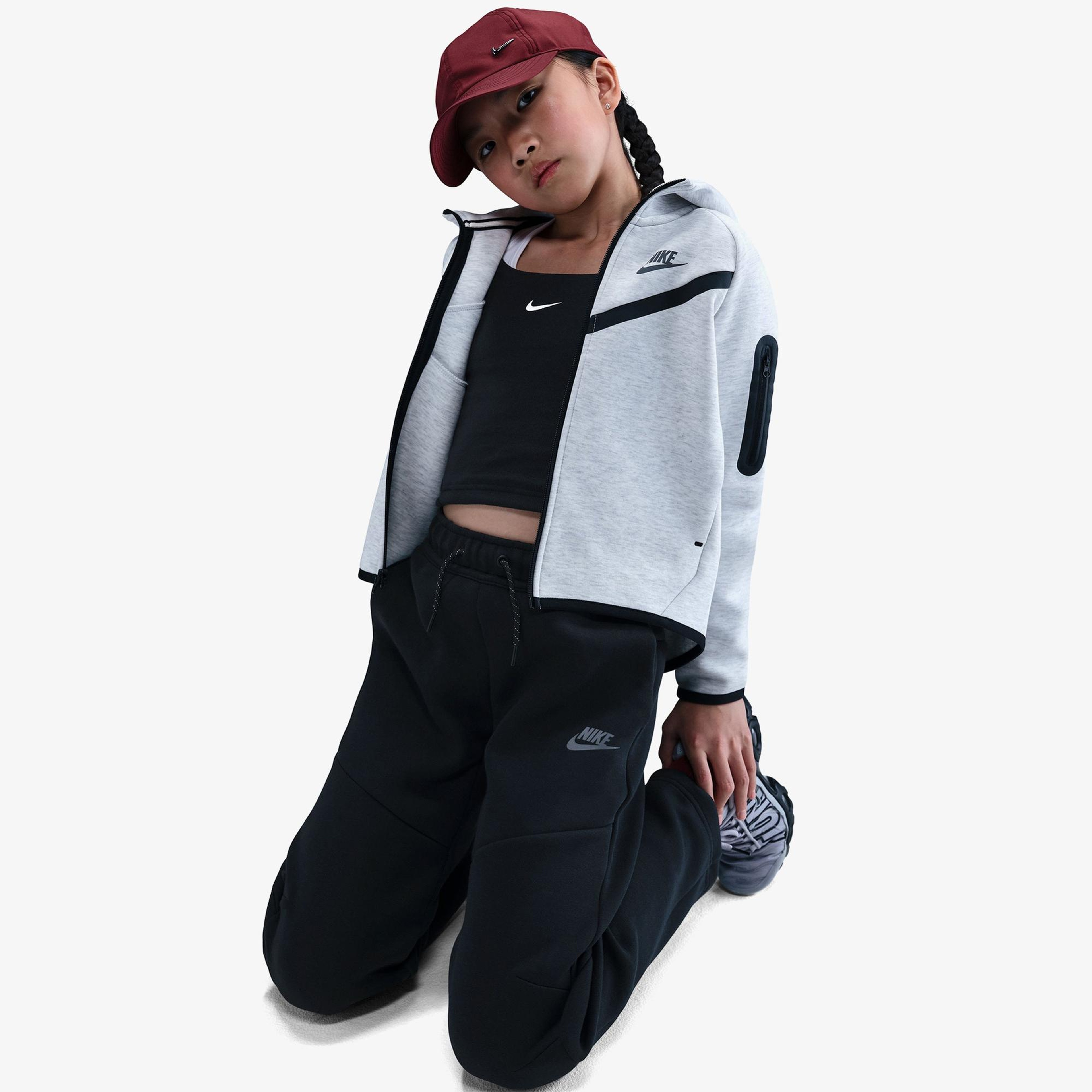 Nike Sportswear Tech Fleece Çocuk Siyah Eşofman Altı