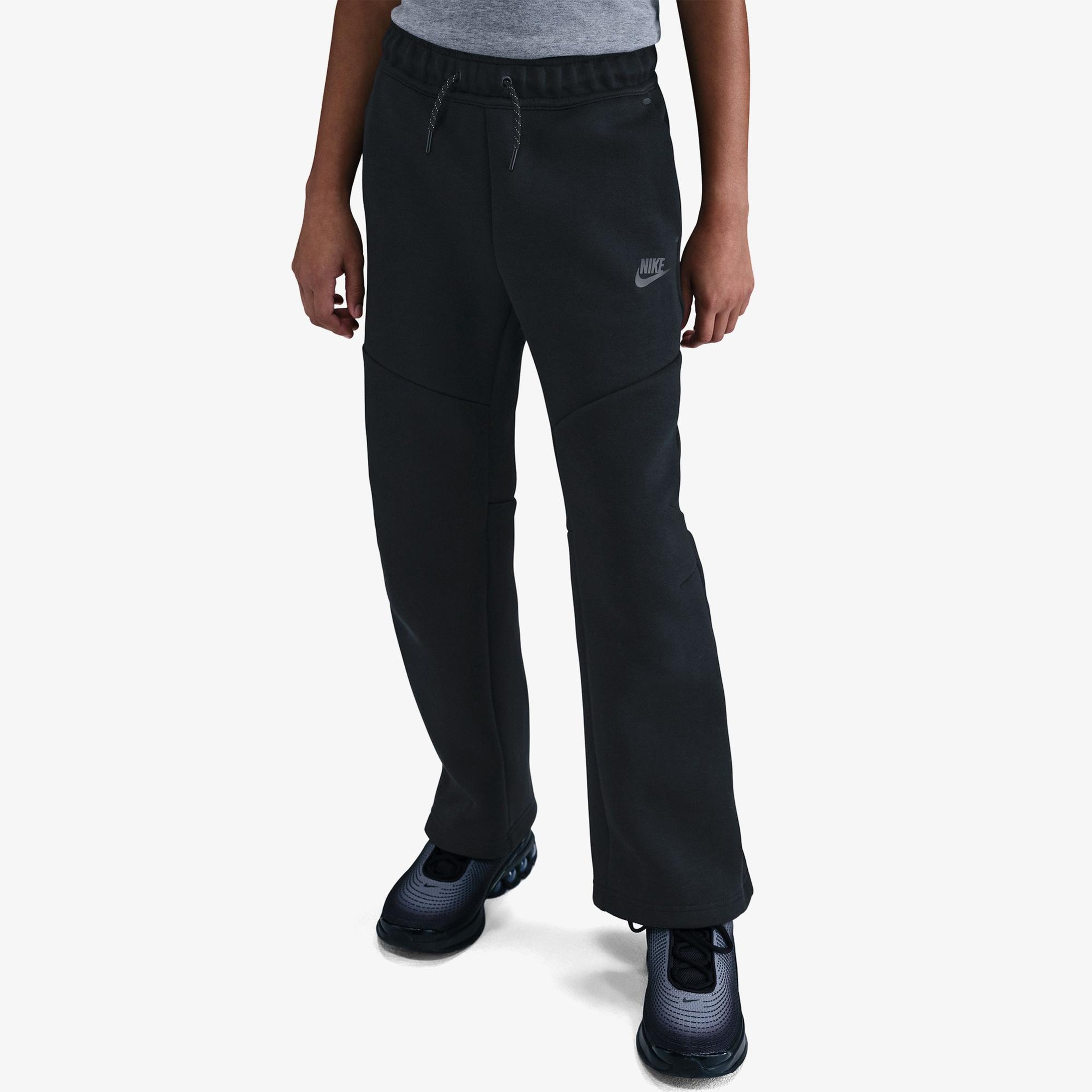 Nike Sportswear Tech Fleece Çocuk Siyah Eşofman Altı