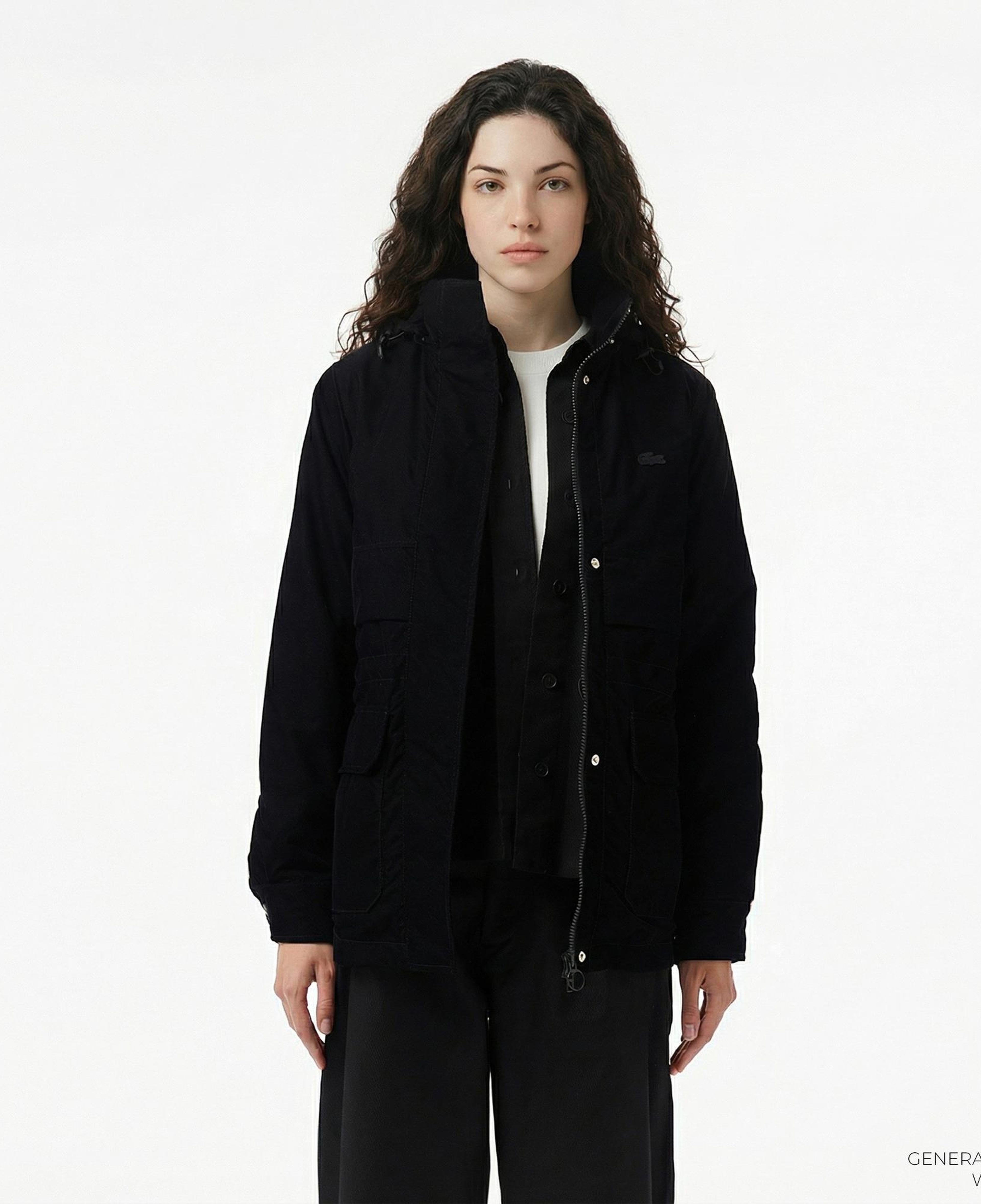Lacoste Kadın Kapüşonlu Siyah Mont
