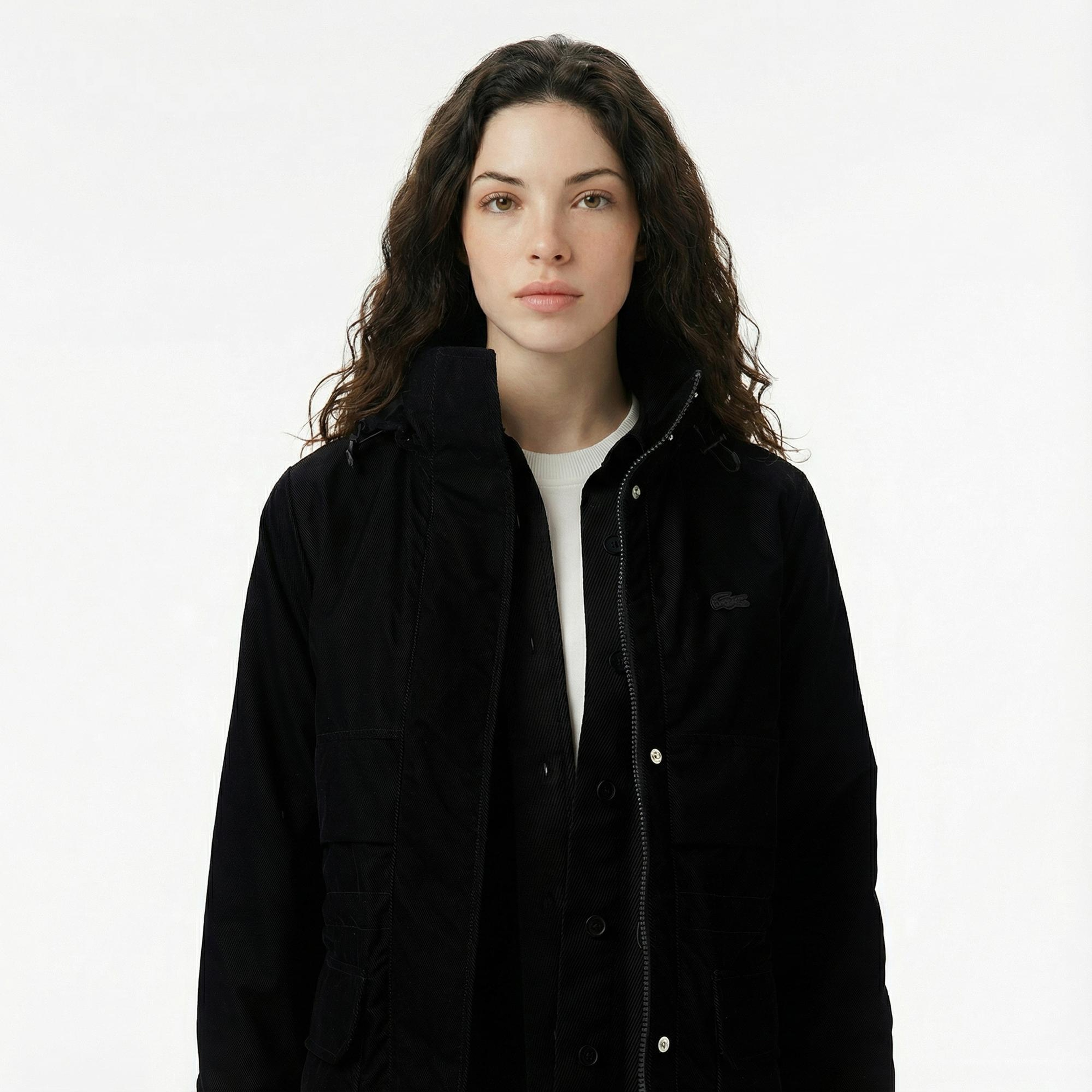 Lacoste Kadın Kapüşonlu Siyah Mont