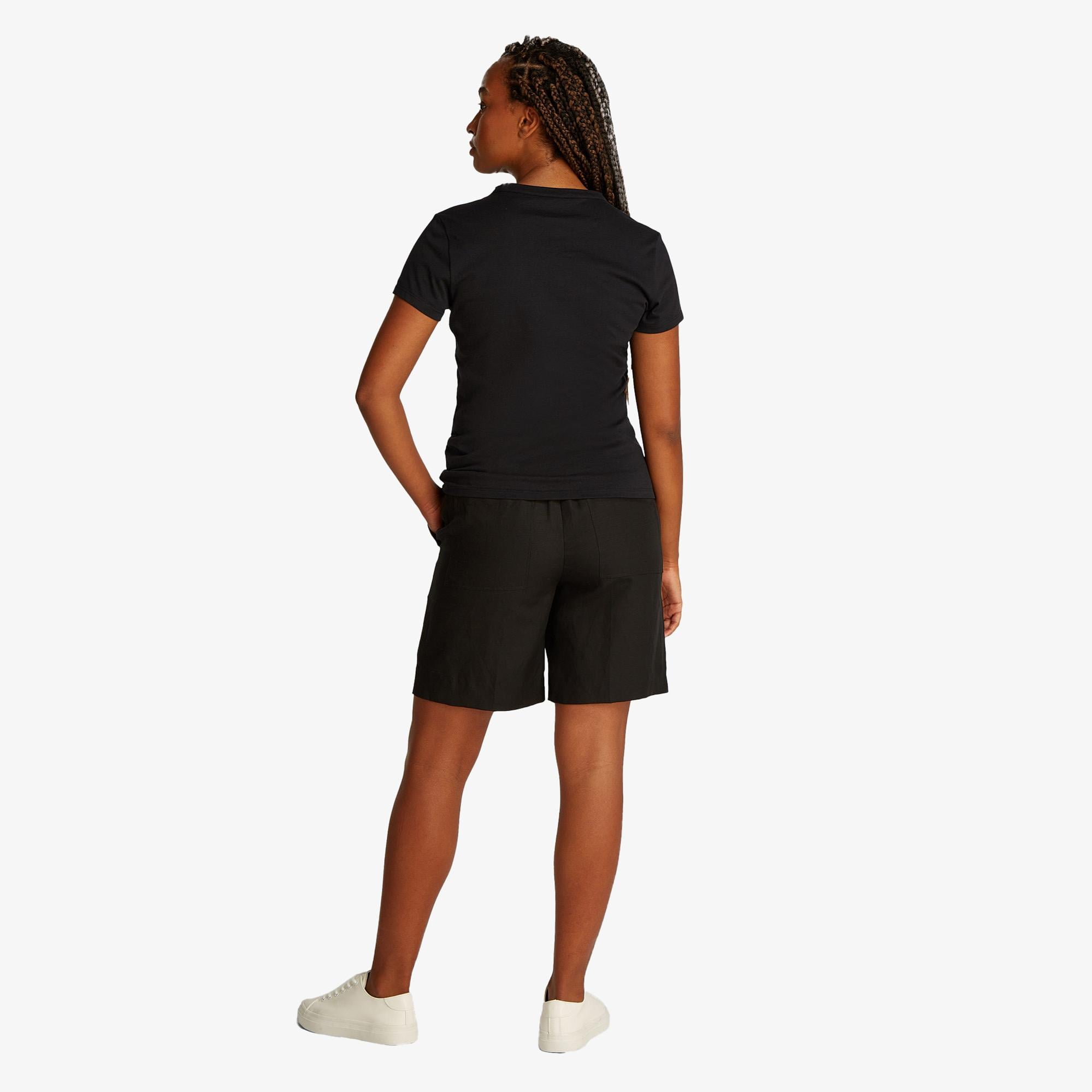 Calvin Klein Kadın Siyah T-Shirt