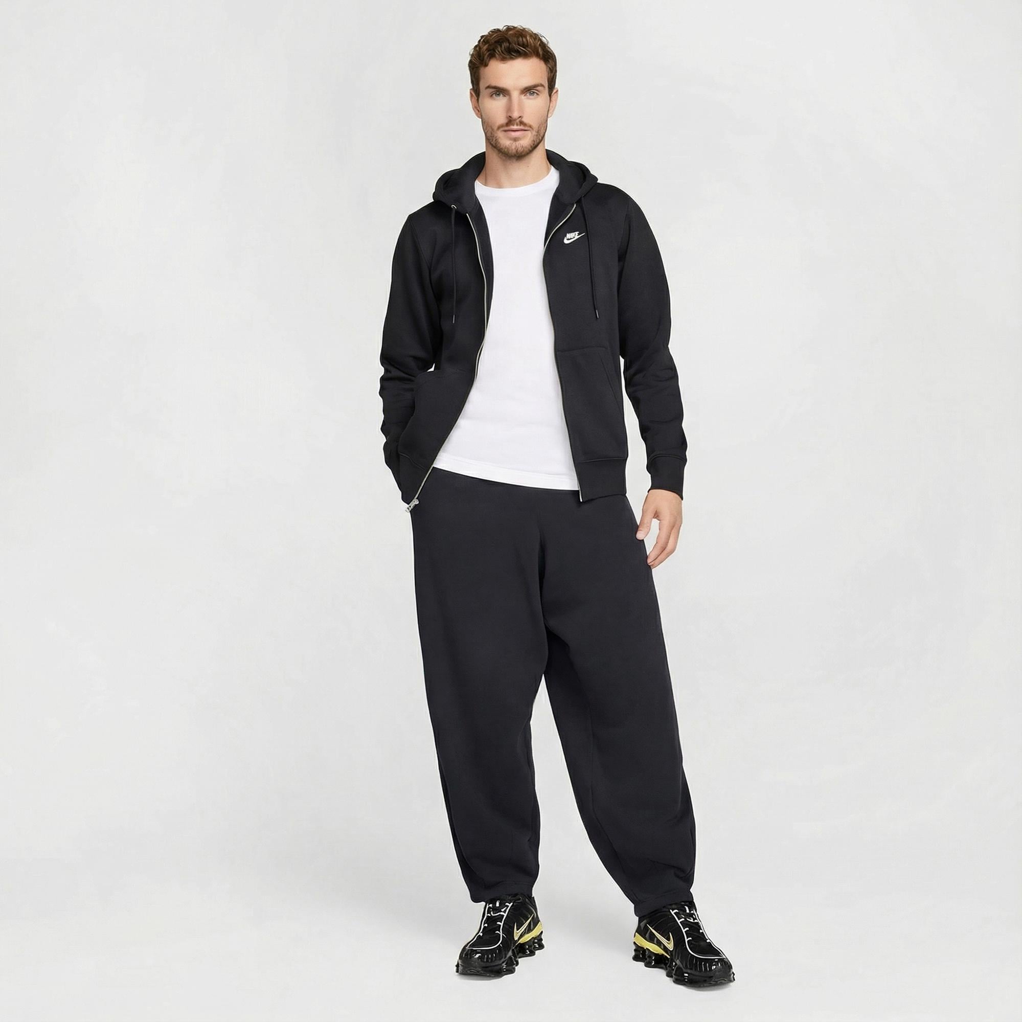 Nike Club Erkek Siyah Kapüşonlu Hoodie