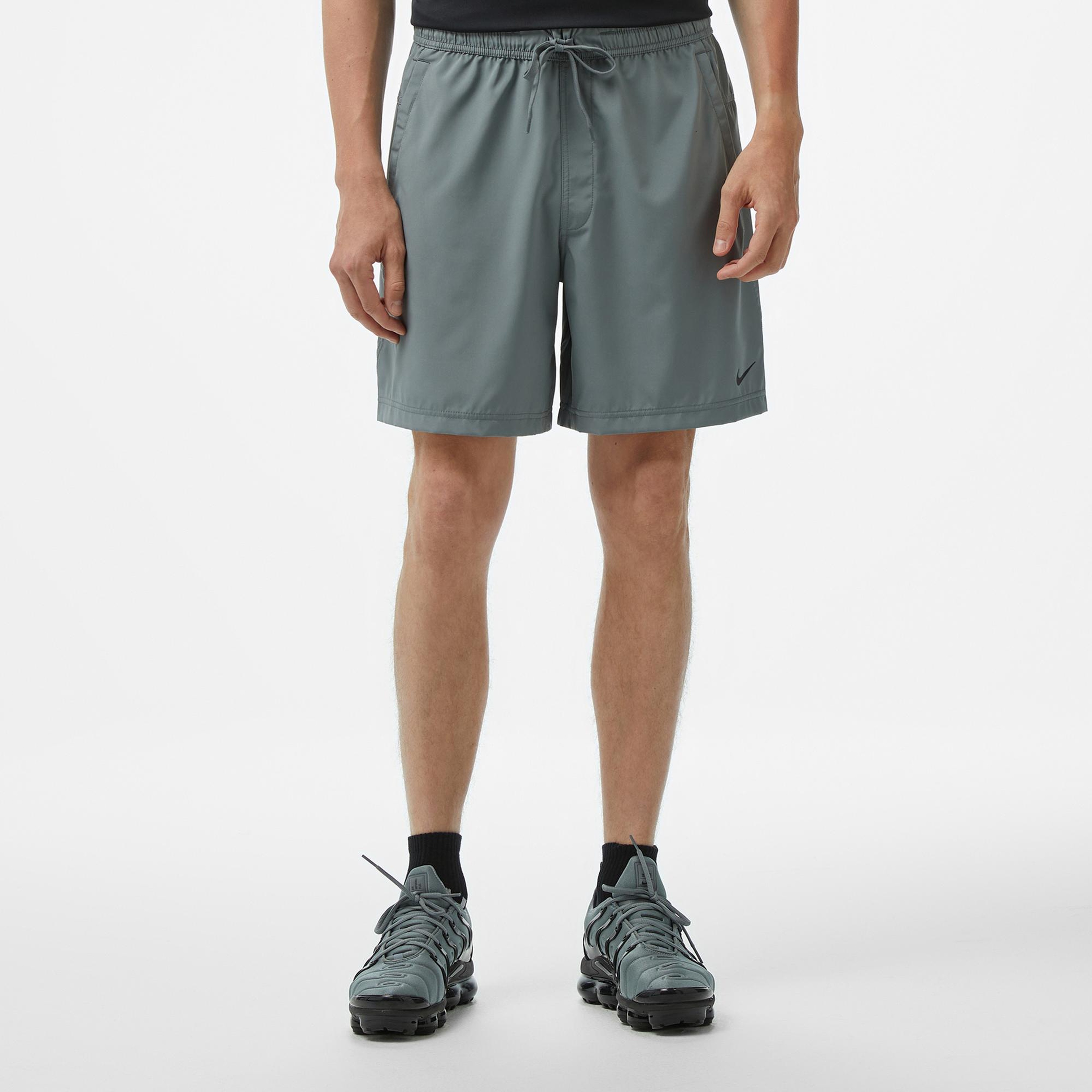 Nike Dri-Fit Form Erkek Gri Şort