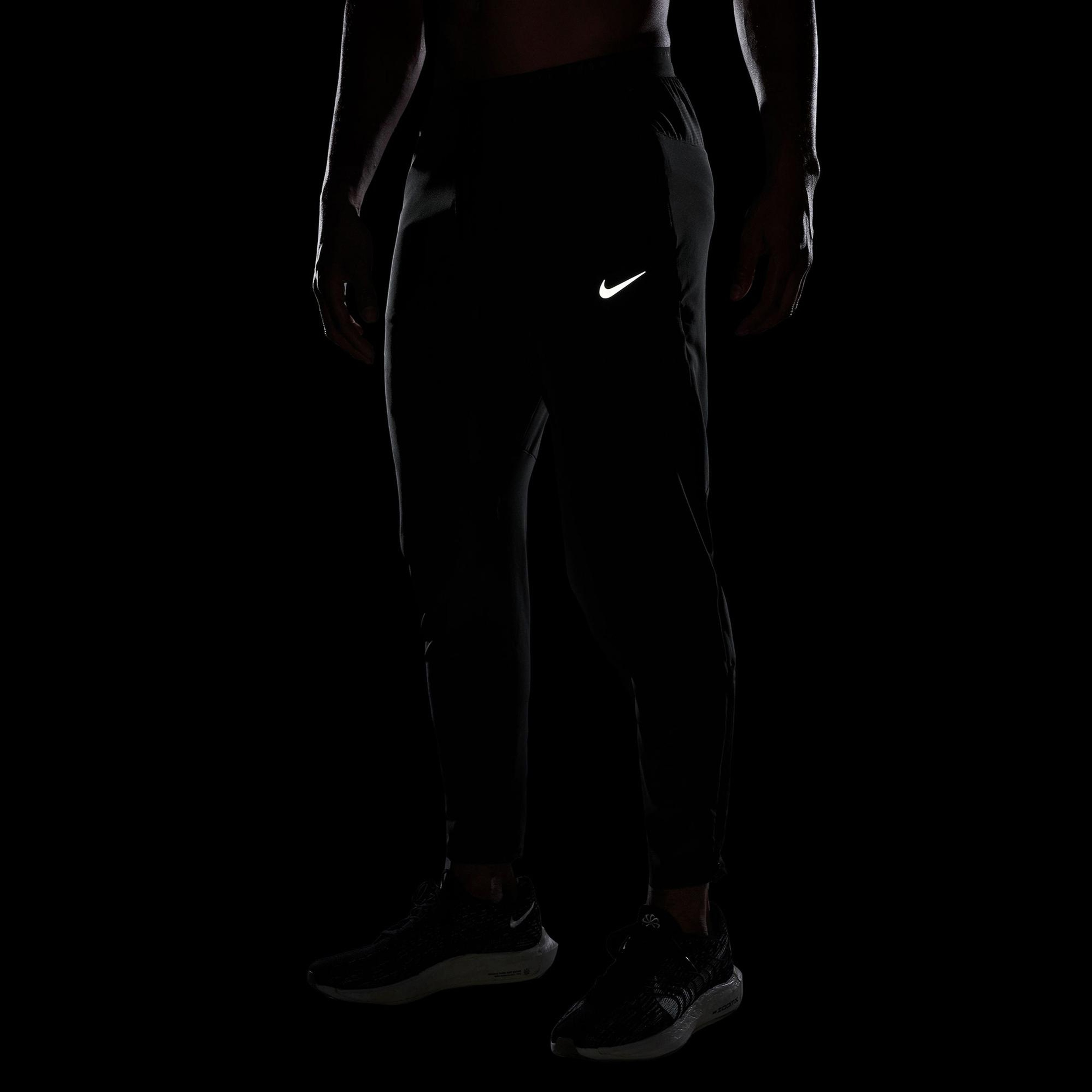 Nike Dri-Fit Stride Woven Erkek Siyah Eşofman Altı