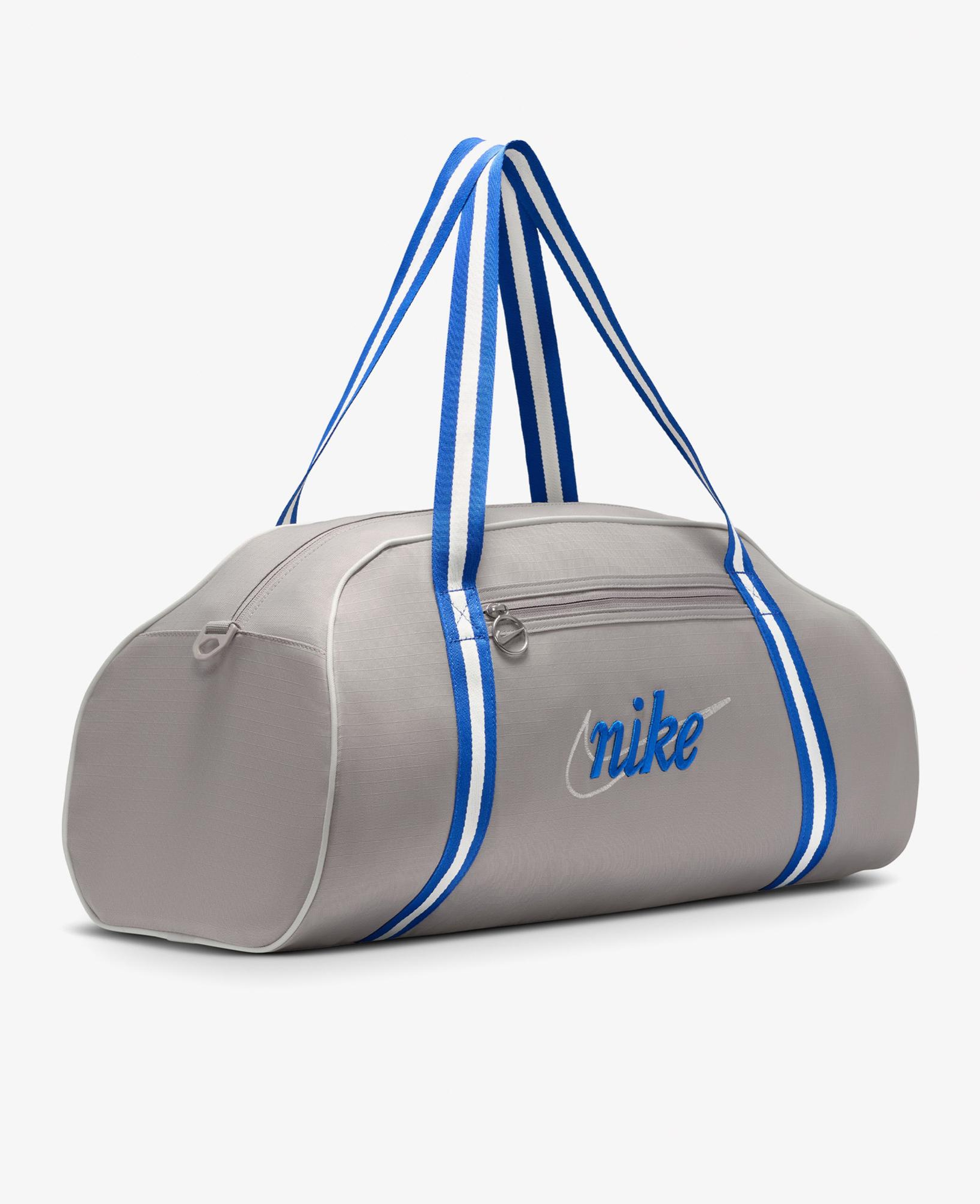 Nike Gym Club Retro Kadın Gri Spor Çantası