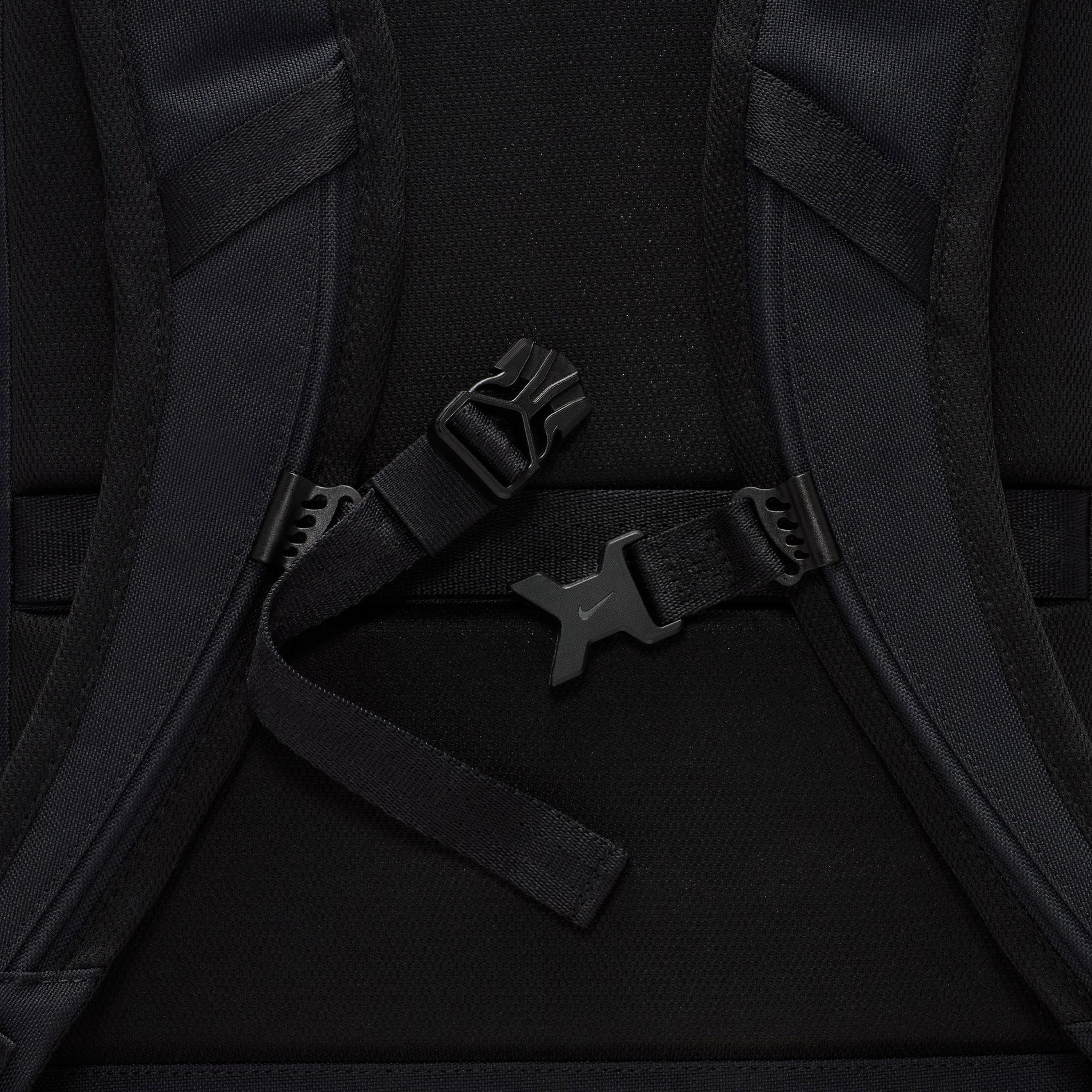 Nike Utility Speed Erkek Siyah Sırt Çantası