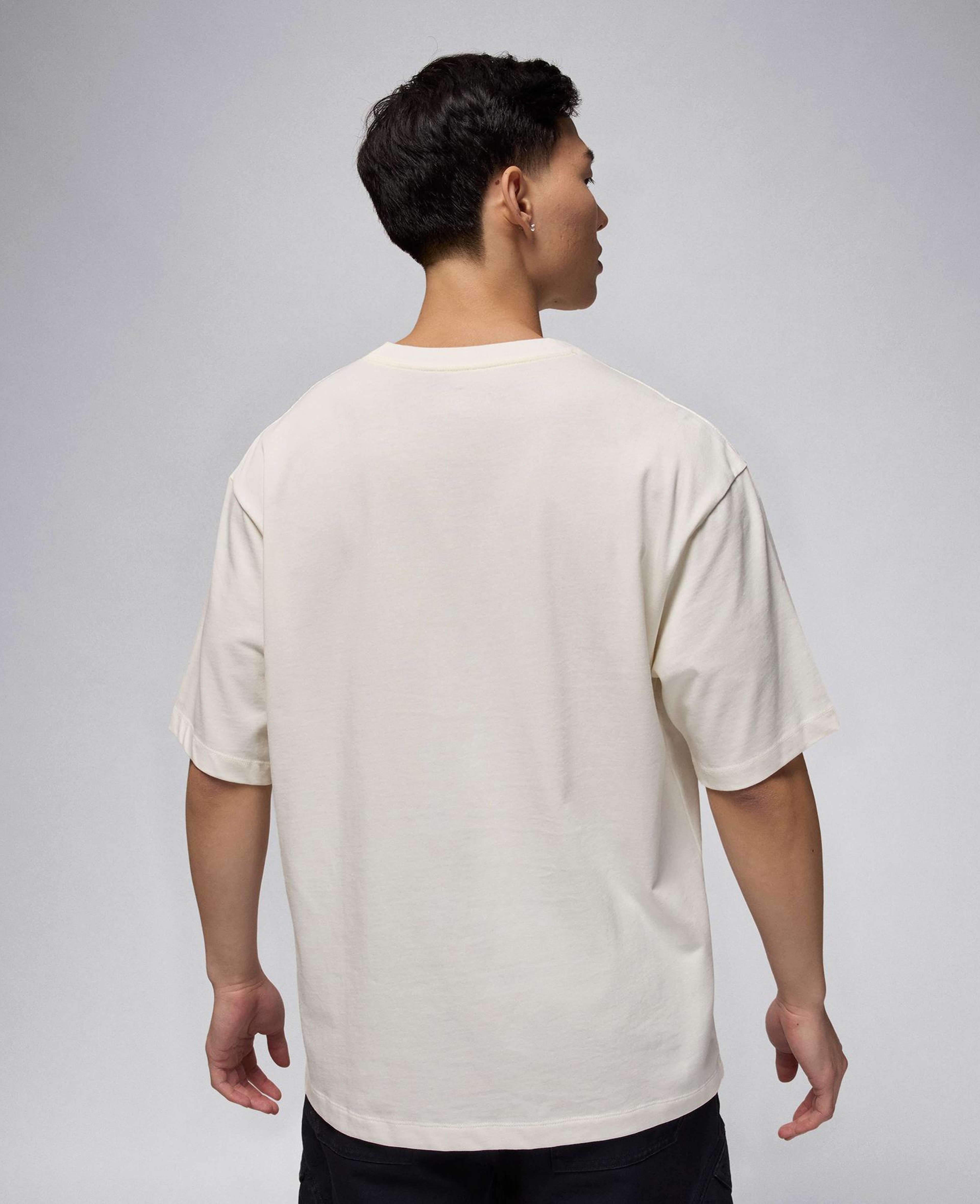 Jordan Flight Essentials Erkek Beyaz T-Shirt