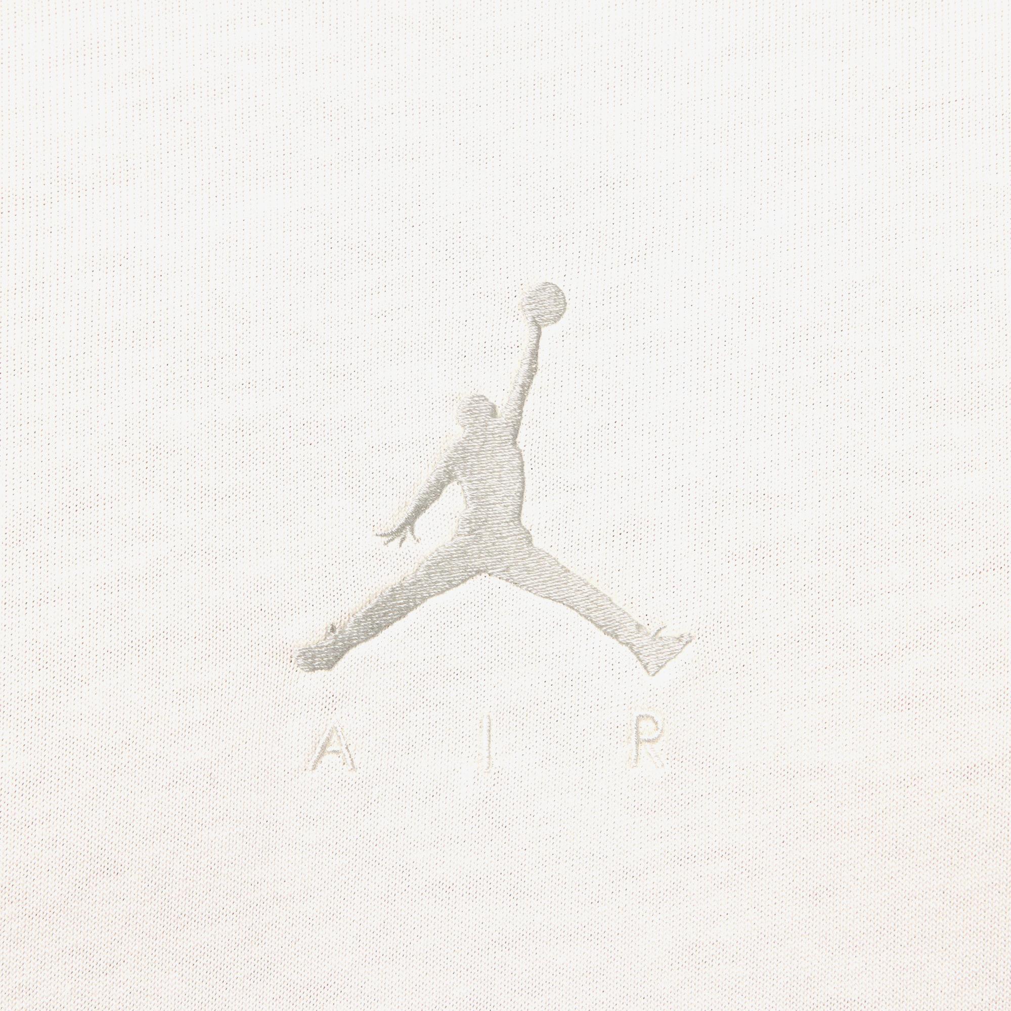 Jordan Flight Essentials Erkek Beyaz T-Shirt