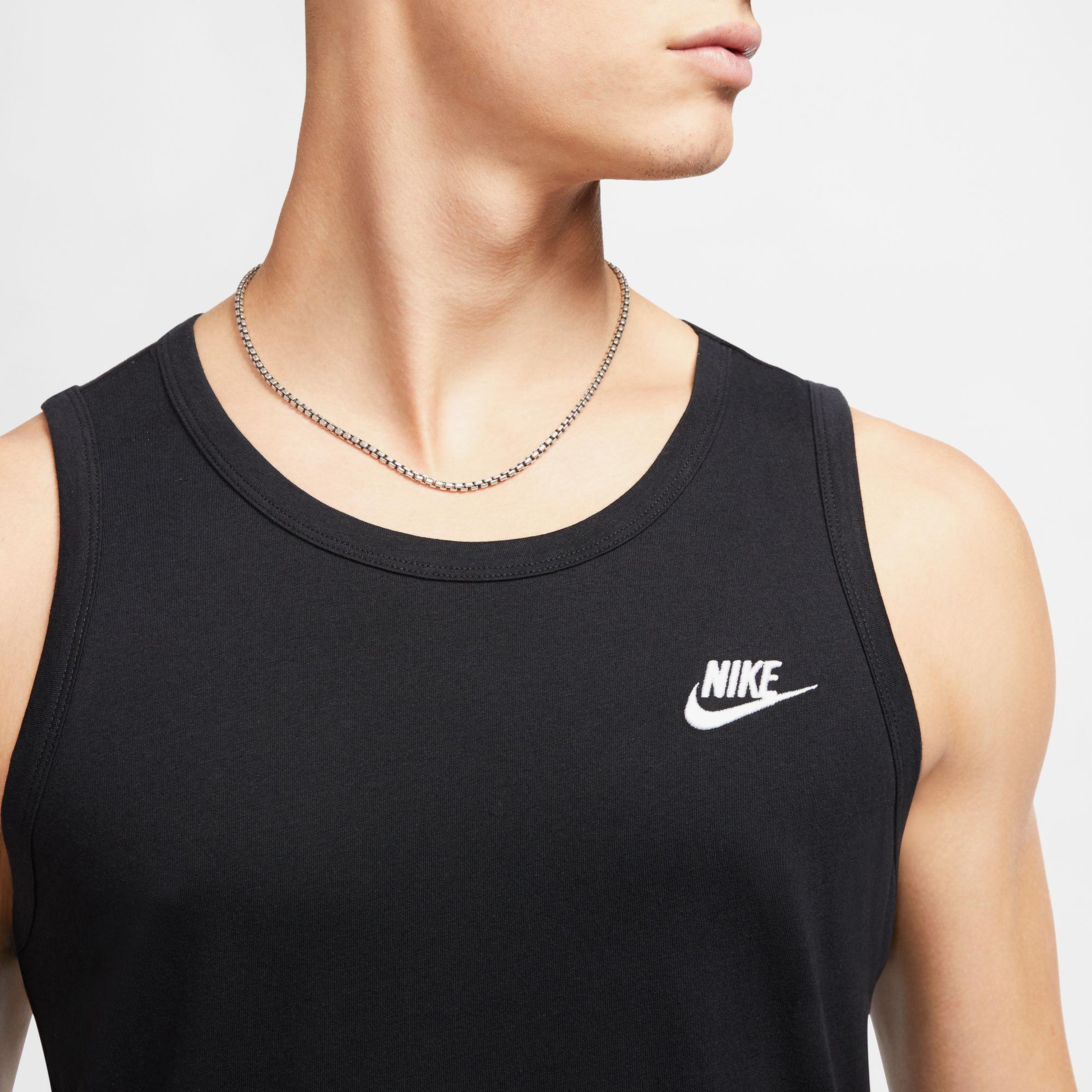 Nike Sportswear Club Erkek Siyah Kolsuz T-Shirt