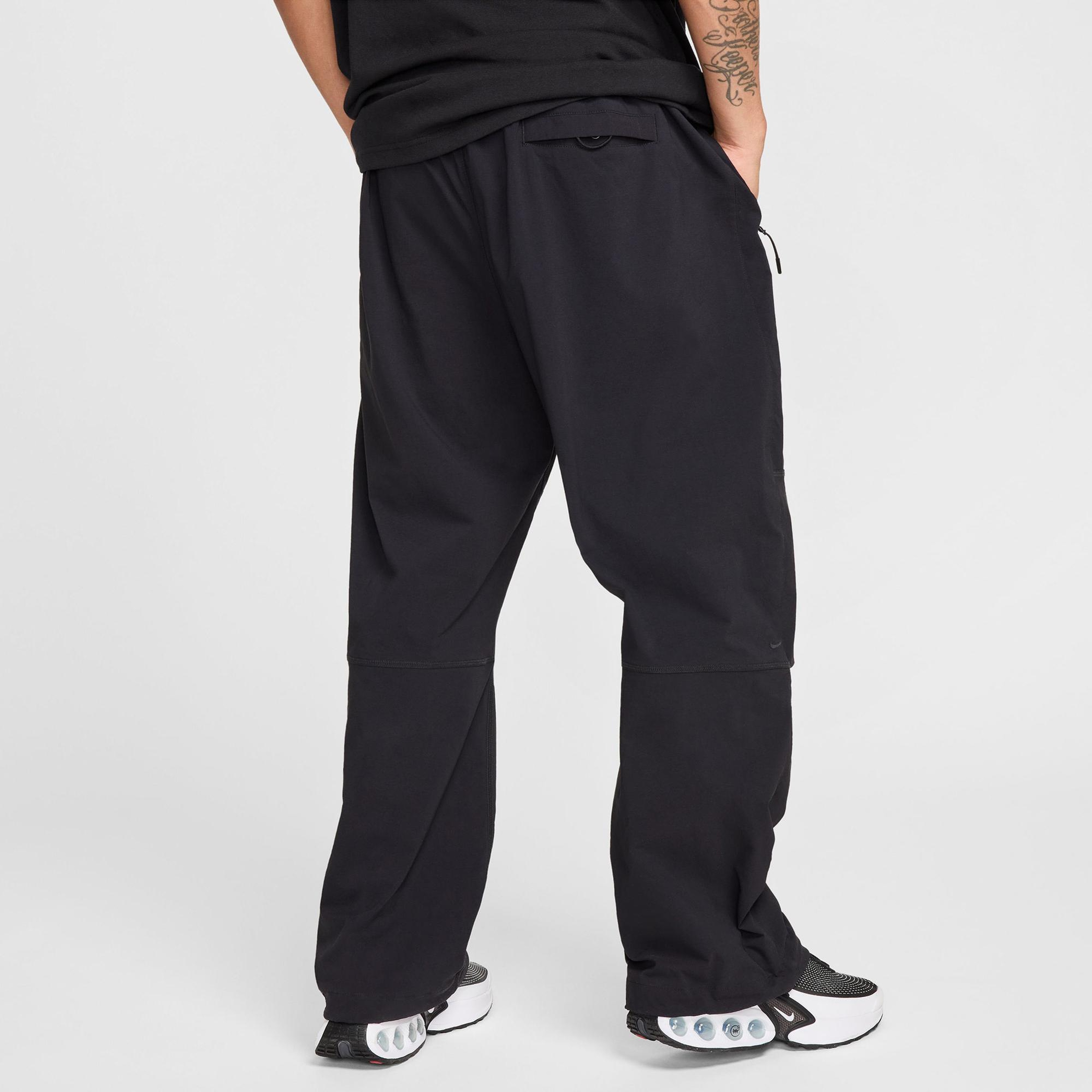 Nike Tech Woven Erkek Siyah Eşofman Altı