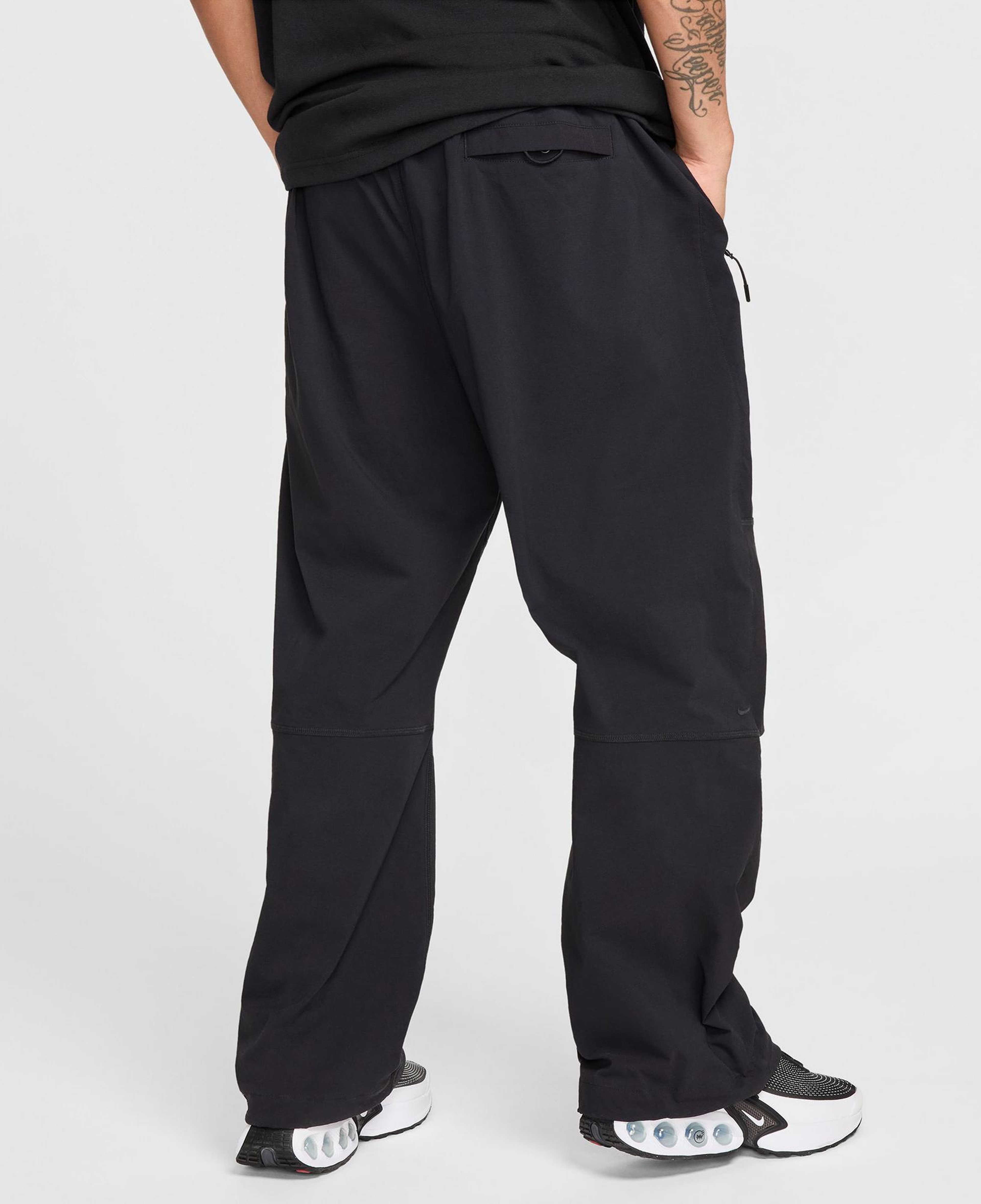Nike Tech Woven Erkek Siyah Eşofman Altı
