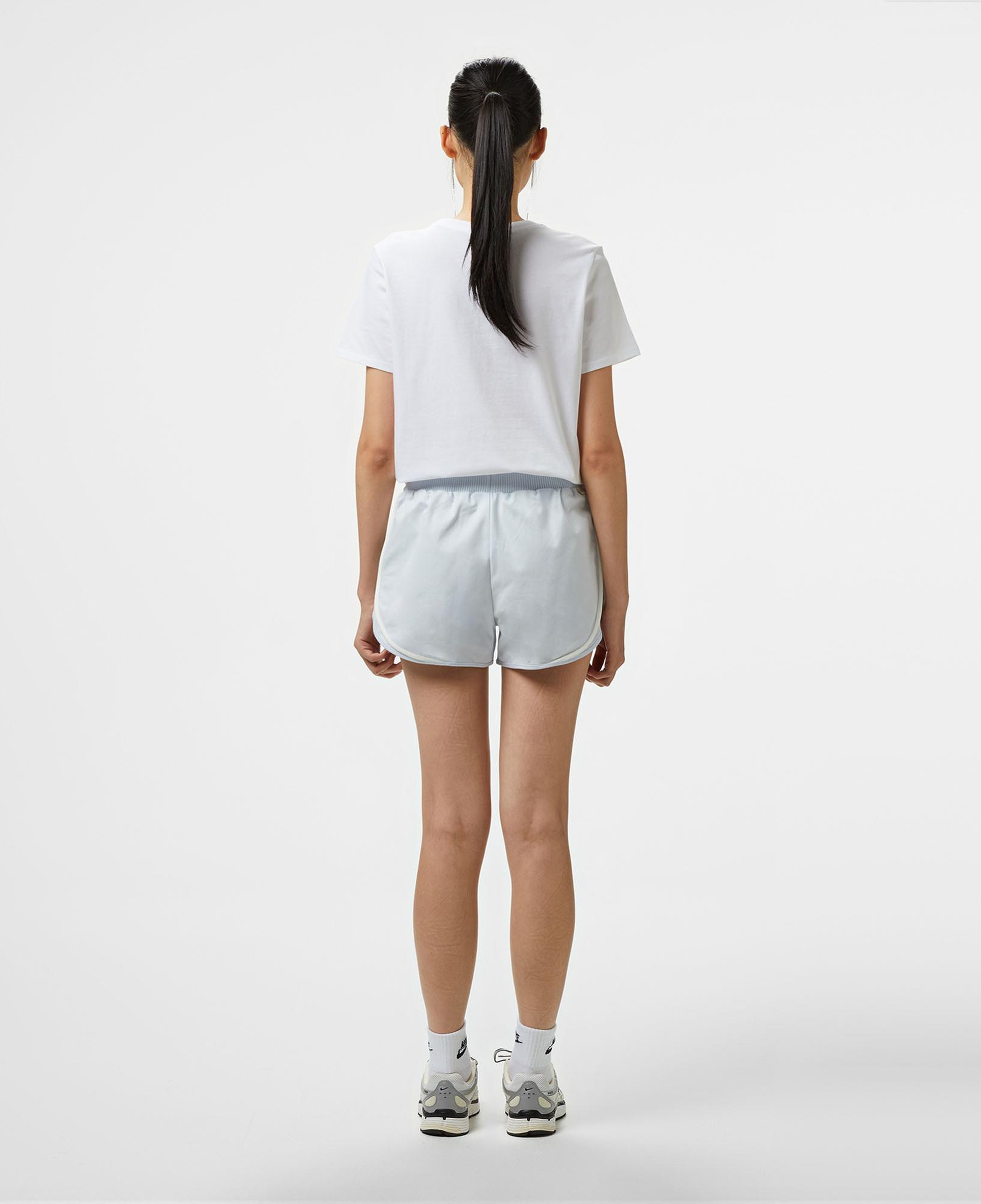 Nike Sportswear Collection Kadın Mavi Şort