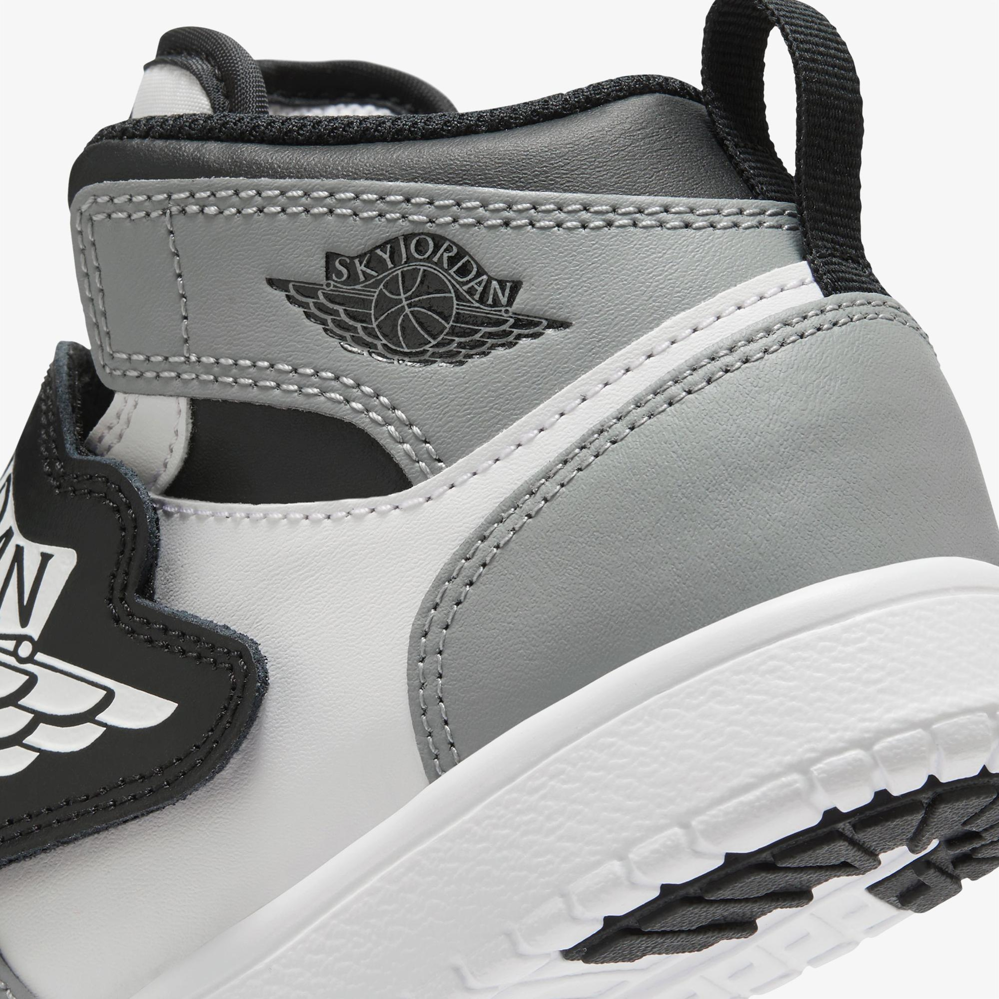 Jordan Sky 1 Çocuk Gri Spor Ayakkabı