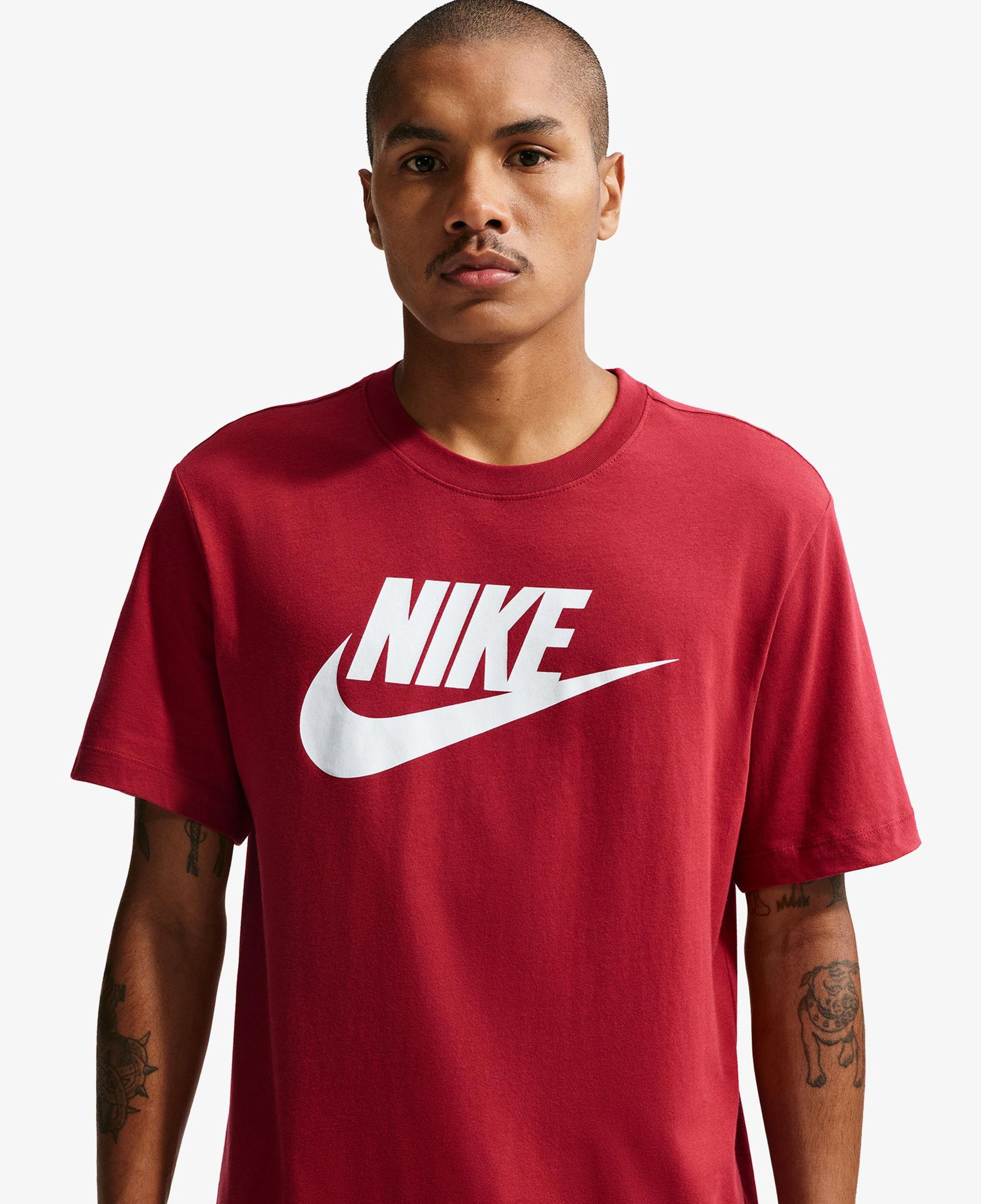 Nike Sportswear Icon Futura Erkek Kırmızı T-Shirt