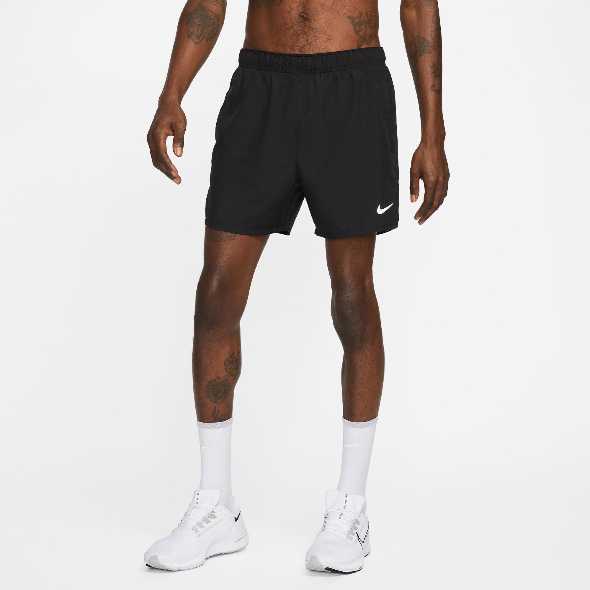 Nike Dri-Fit Challenger Erkek Siyah Şort