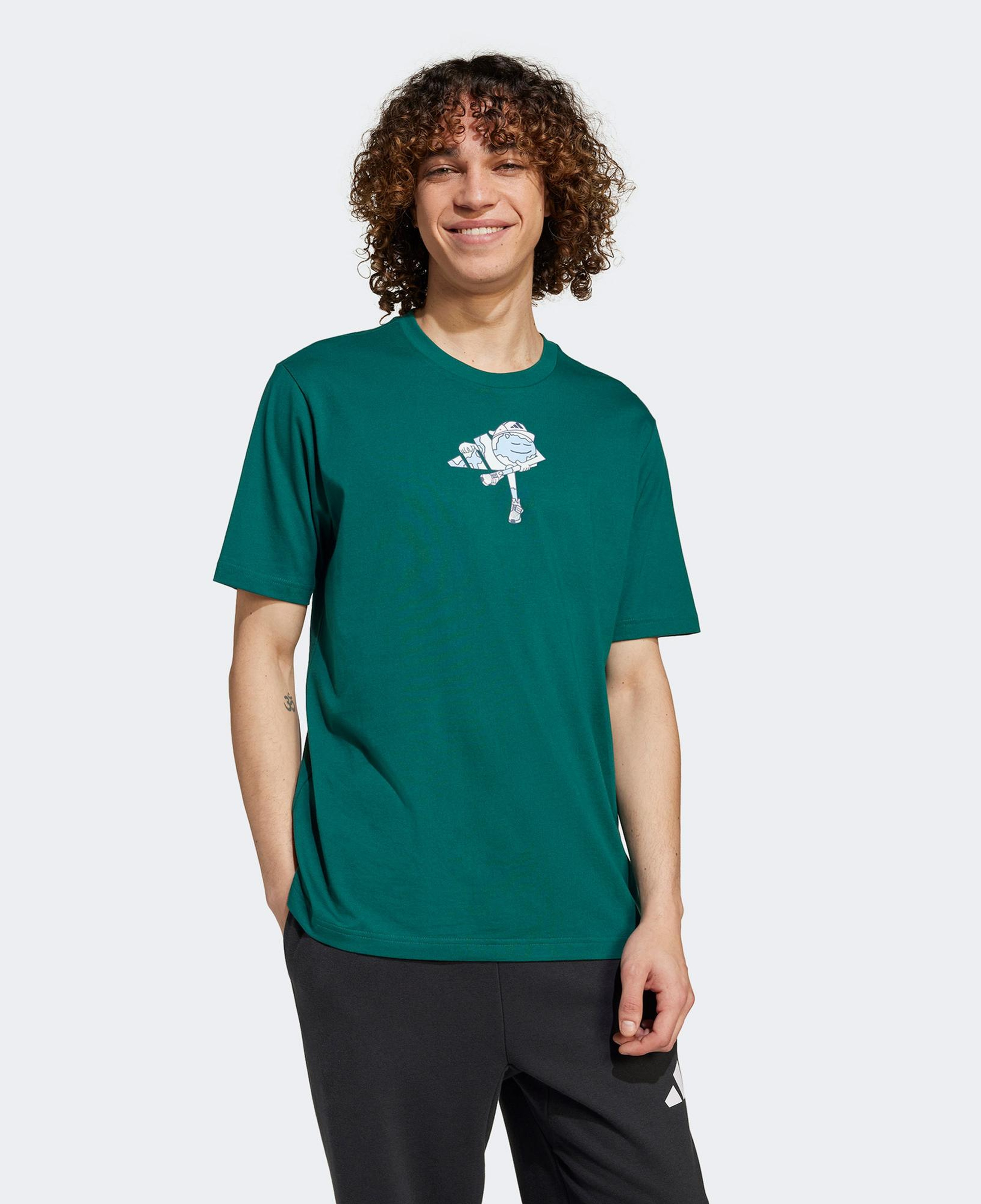 adidas Earth Day Graphic Erkek Yeşil T-Shirt
