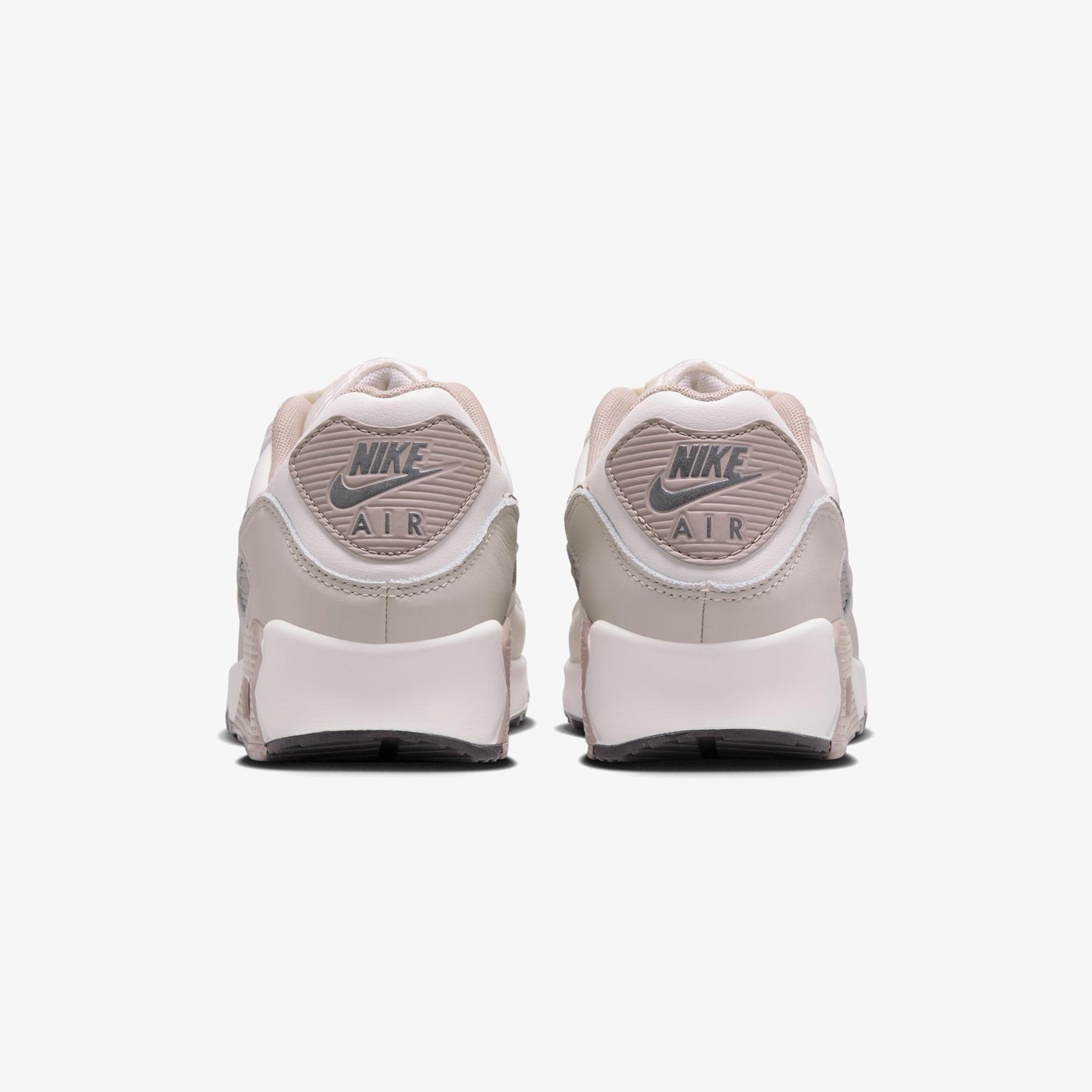 Nike Bej Nike Air Max 90 Kadın