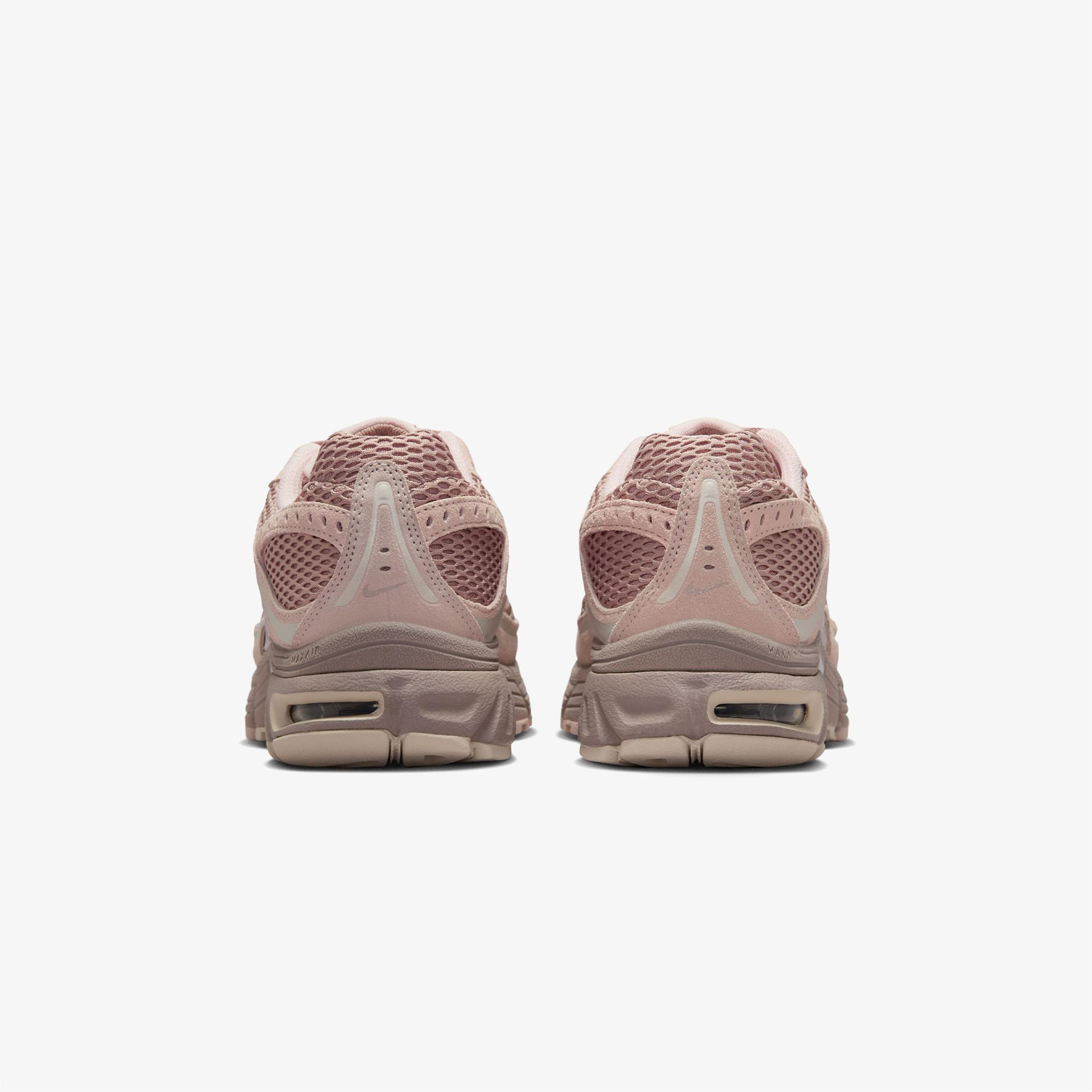 Nike Air Max Moto Kadın Pembe Spor Ayakkabı